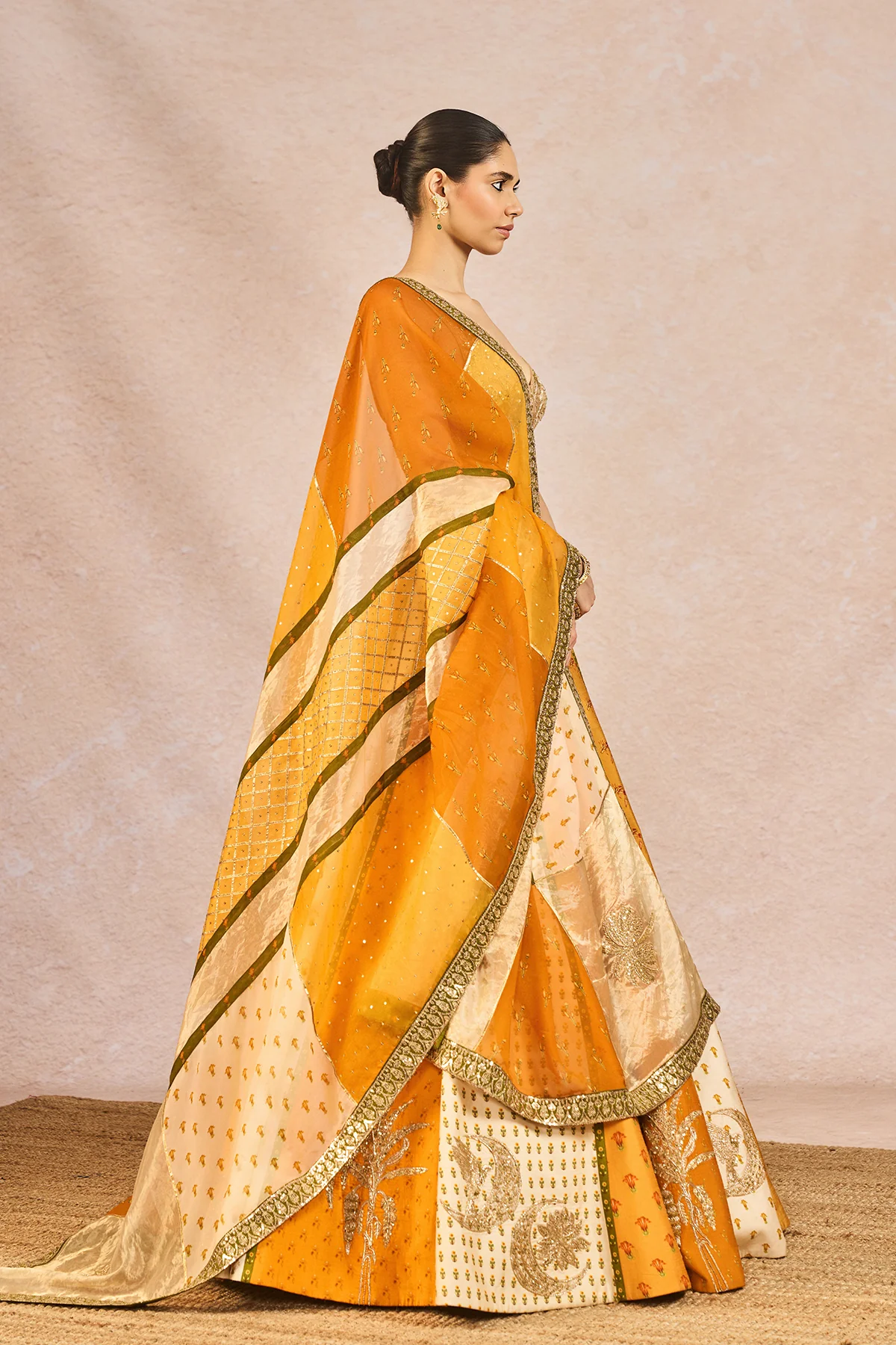 The 'Aur Tum' Lehenga - Image 8