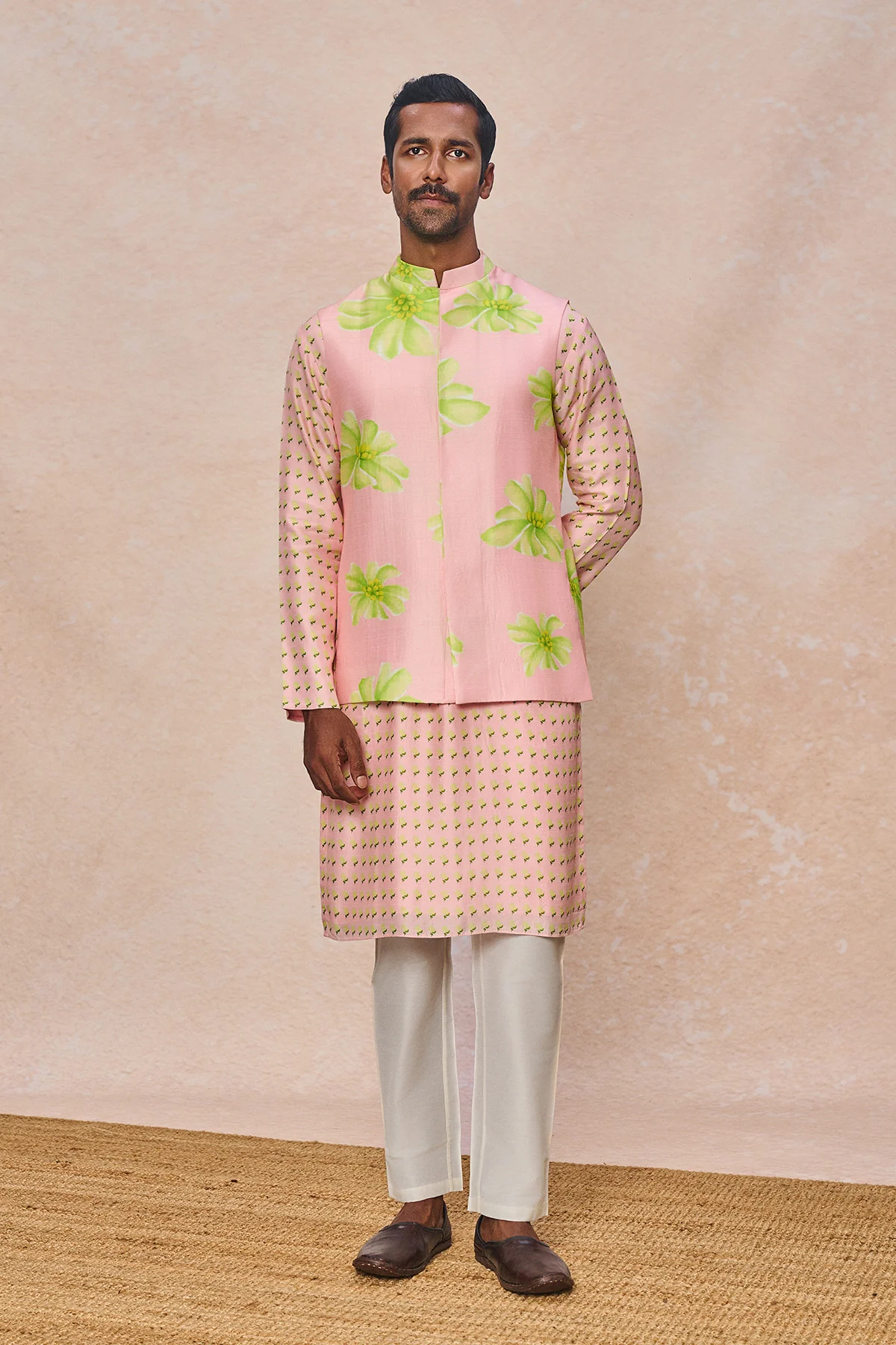 Baby Pink Parijat Bandi Set