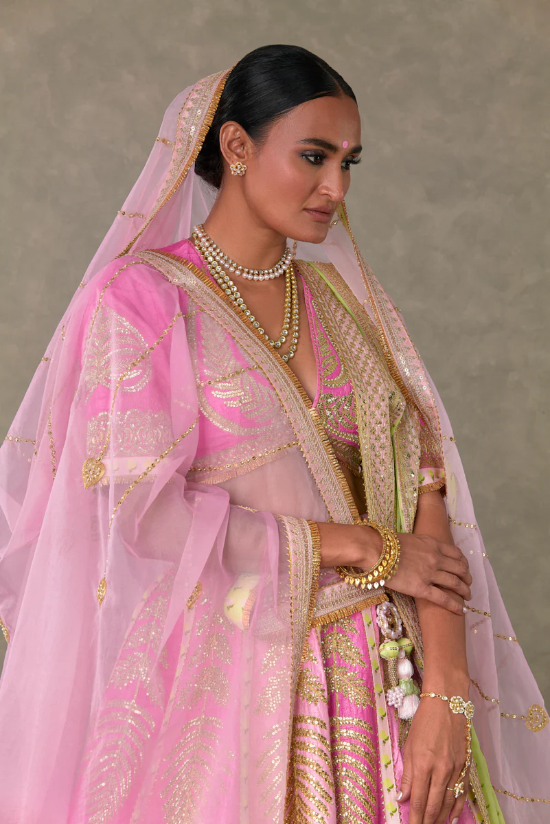 Barfi Pink ‘Paan-Patti’ lehenga - Image 4