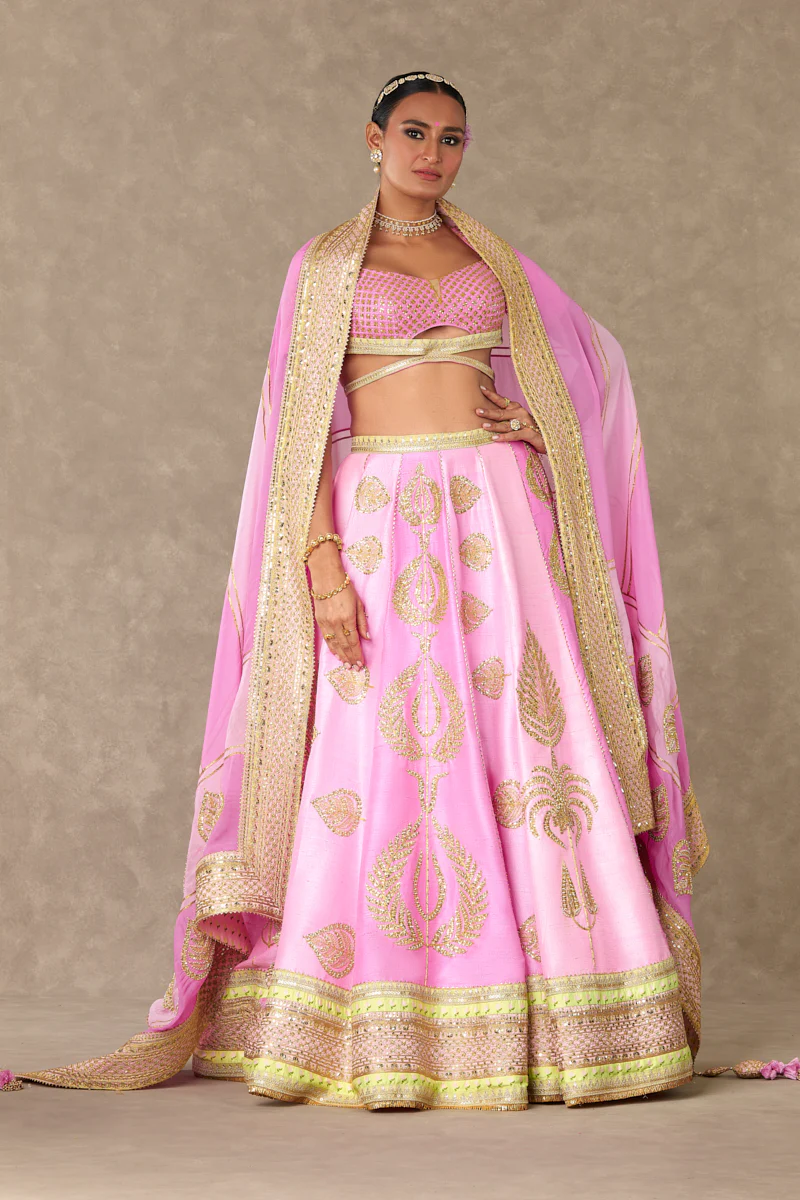 Barfi Pink Sitara Dil Lehenga Set - Image 5