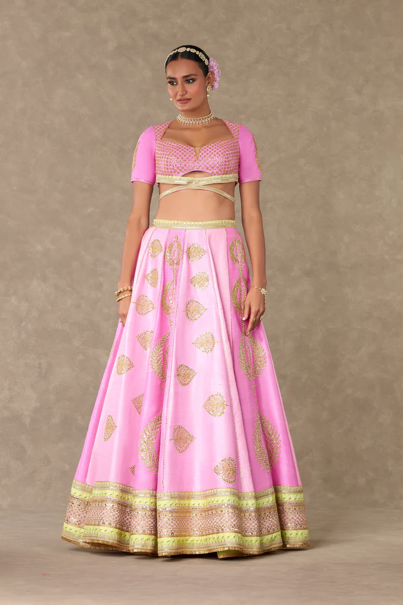Barfi Pink Sitara Dil Lehenga Set - Image 8