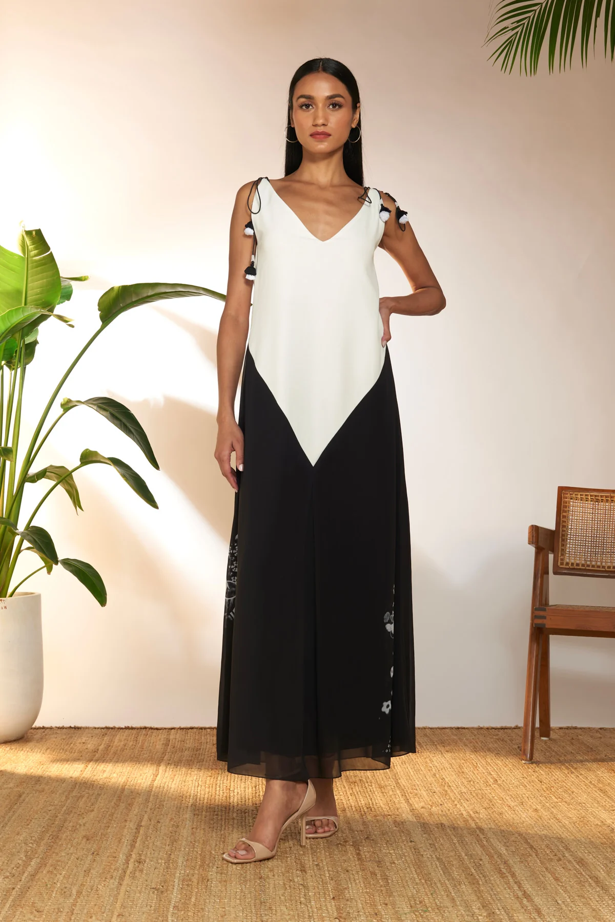 Black And White Tropicool Spaghetti Dress - Image 4