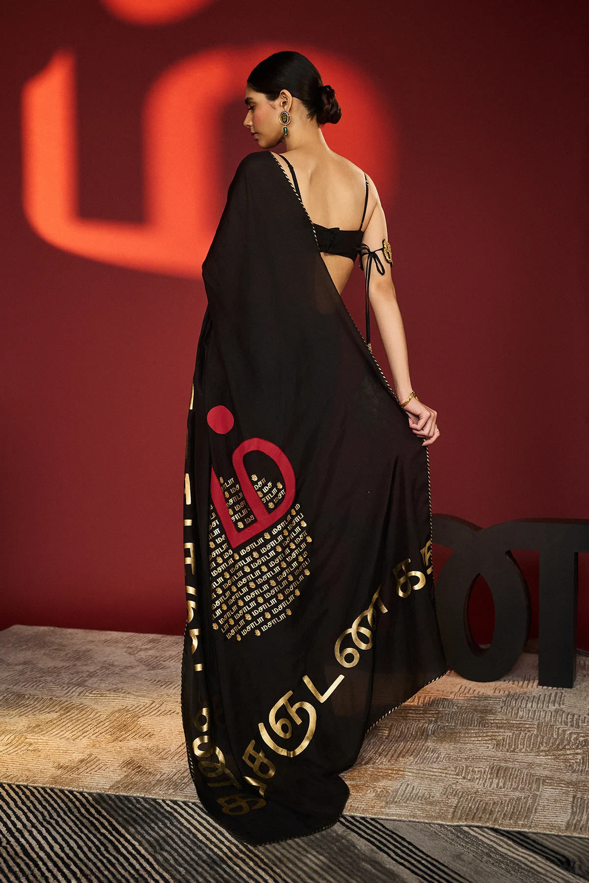 Black Madras Muse Saree - Image 10