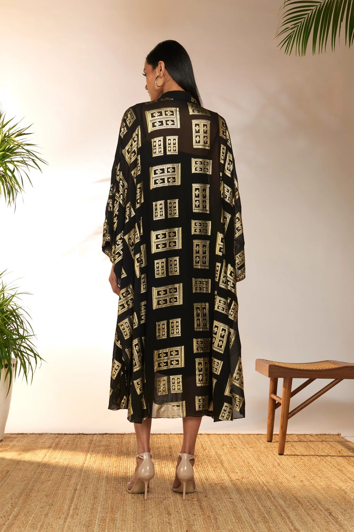 Black Open Doors Foil Collar Kaftan - Image 5