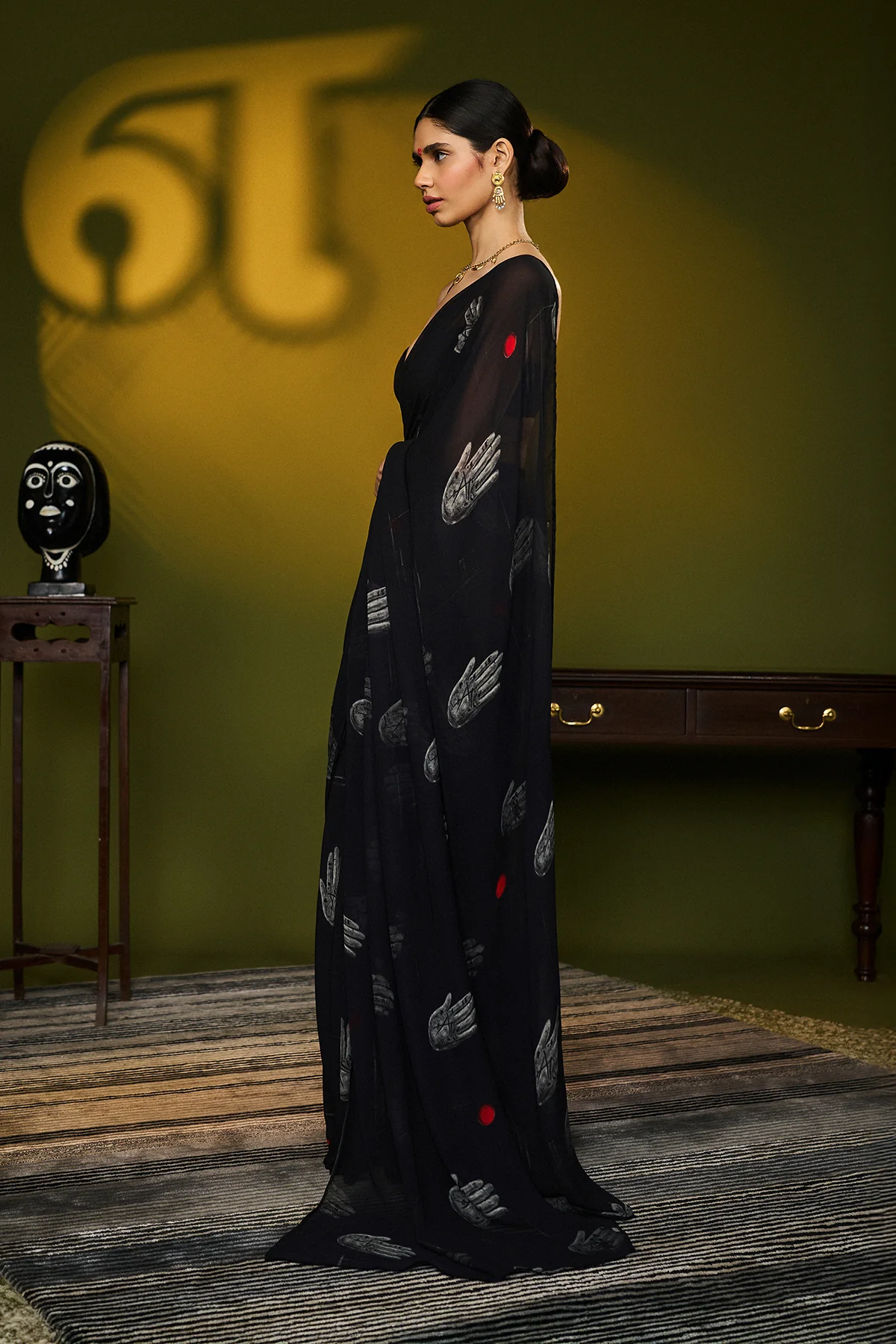 Black Palm Theory Saree - Image 5