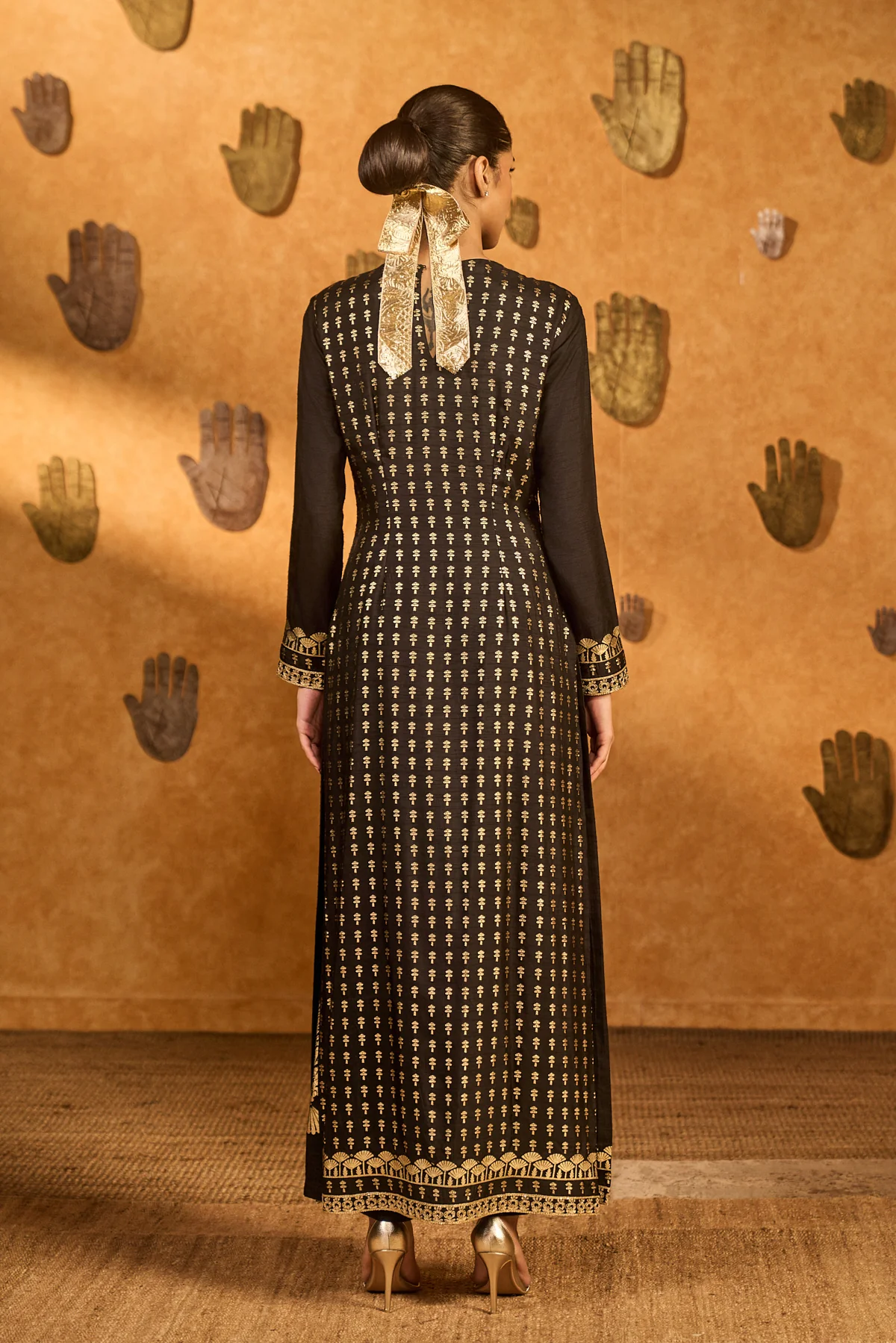 Black Snowlight Kurta Set - Image 2