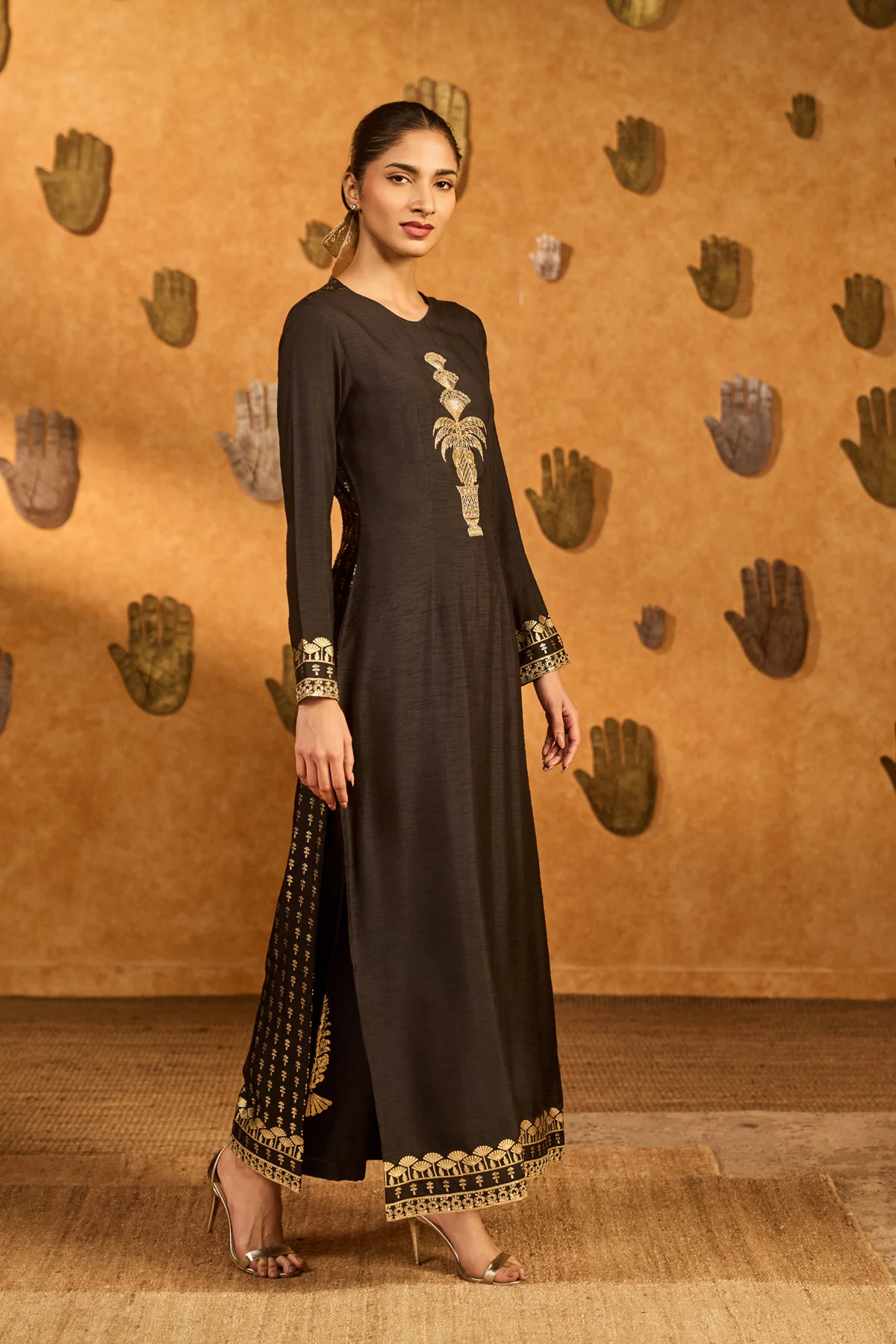 Black Snowlight Kurta Set - Image 3