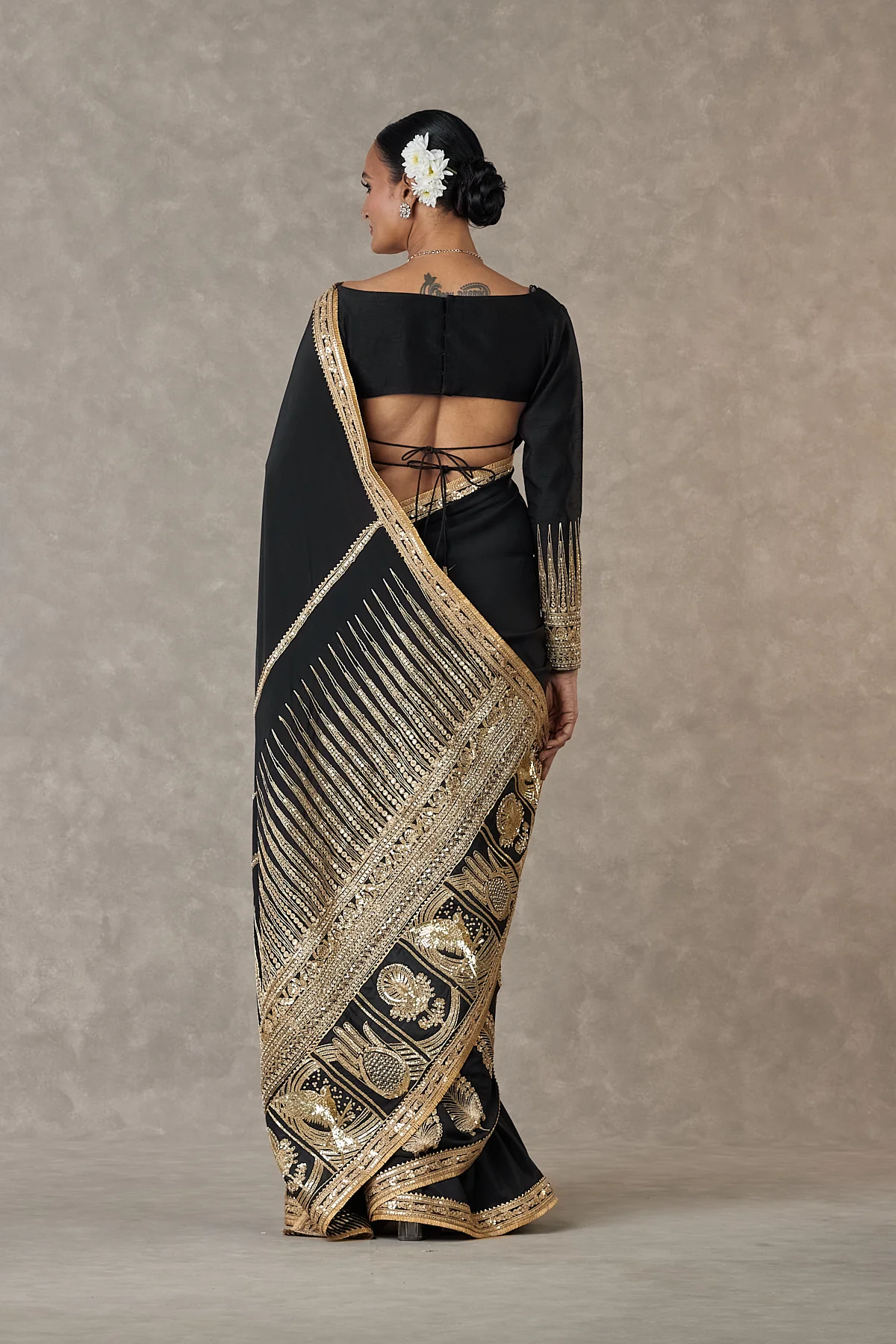 Black Son-Patti Saree - Image 8