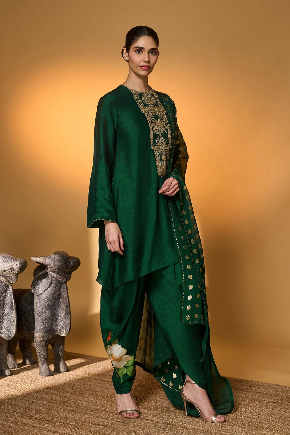 Bottle Green Rose Blush Kurta Set - Image 10