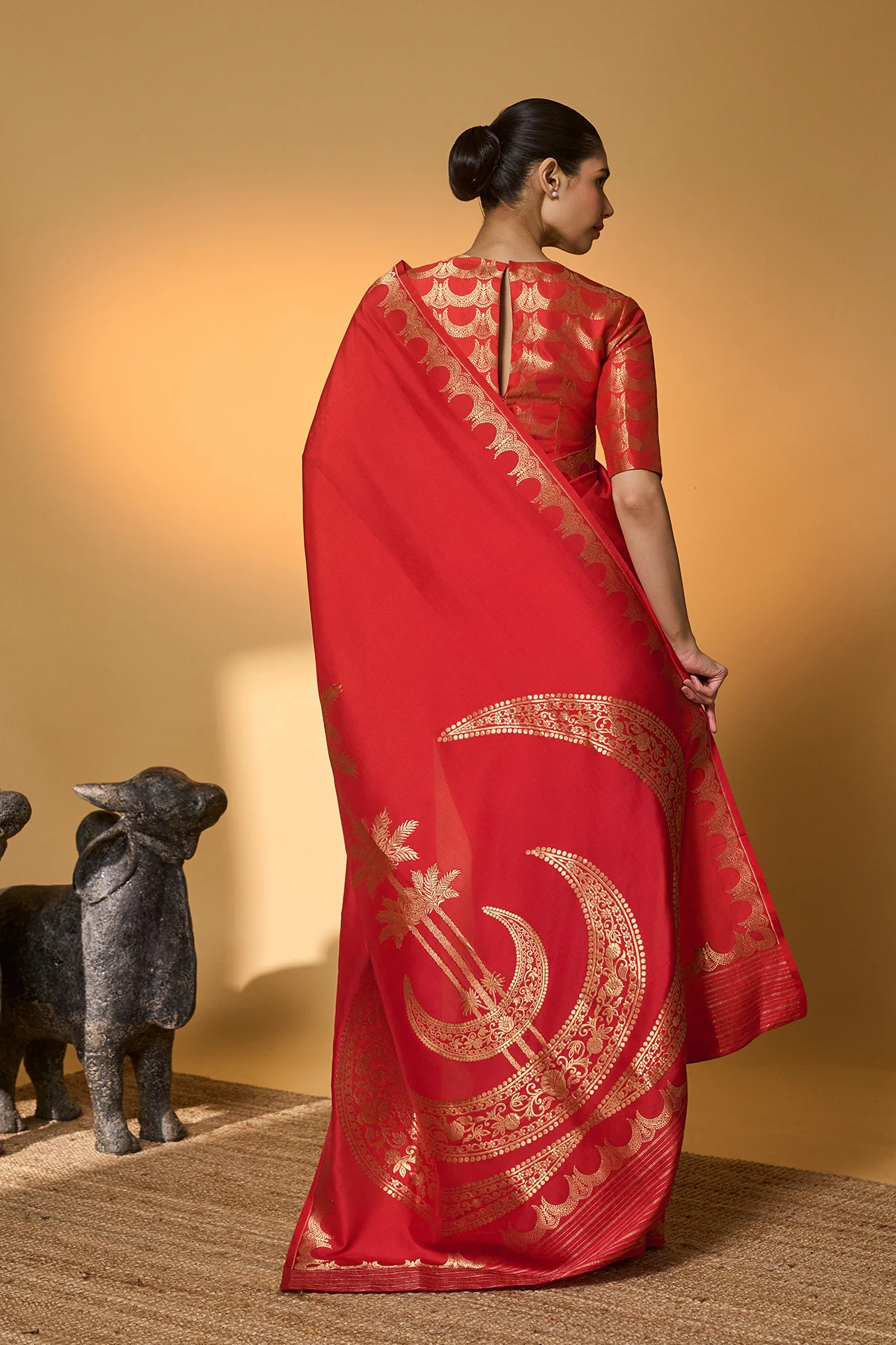 Crimson Tijila Saree - Image 4