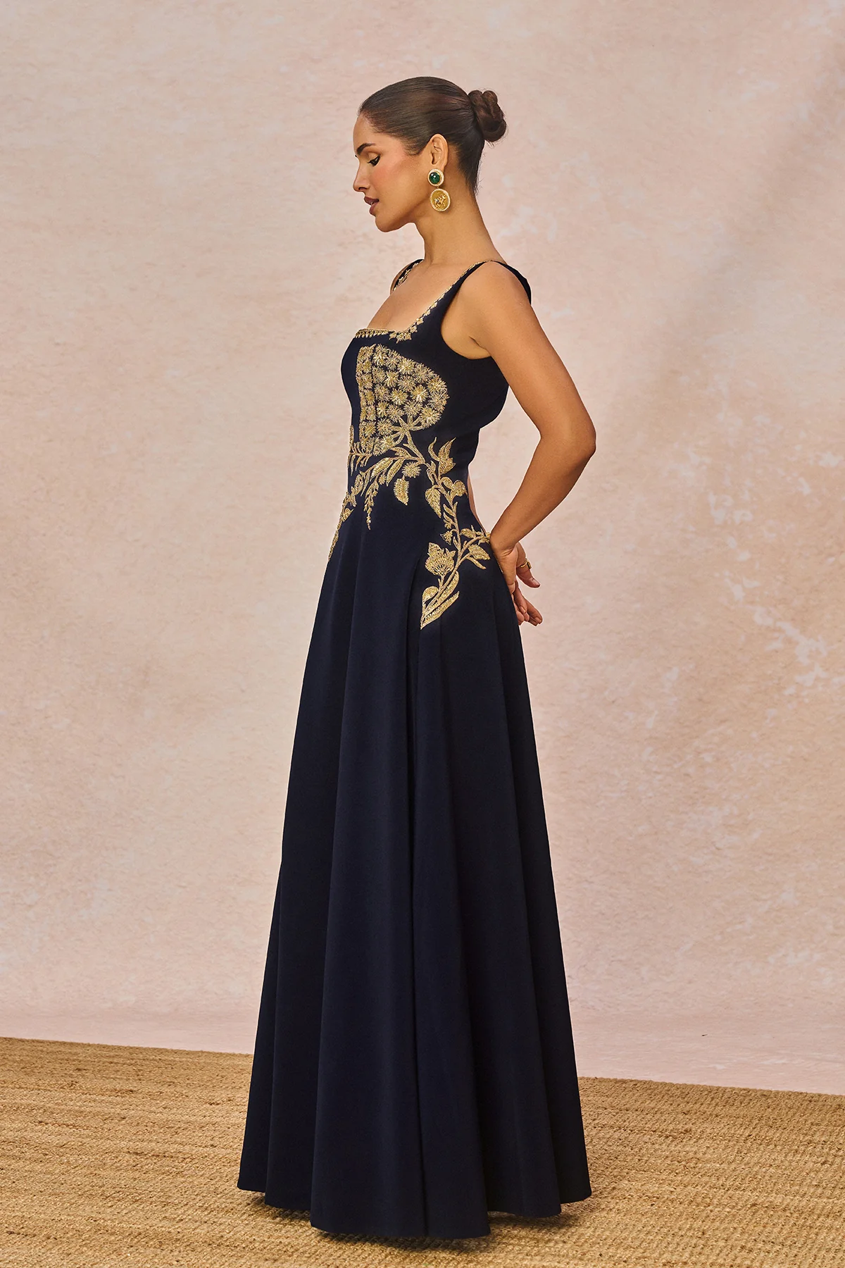 'Dil Jaanta Hai' Gown - Image 3