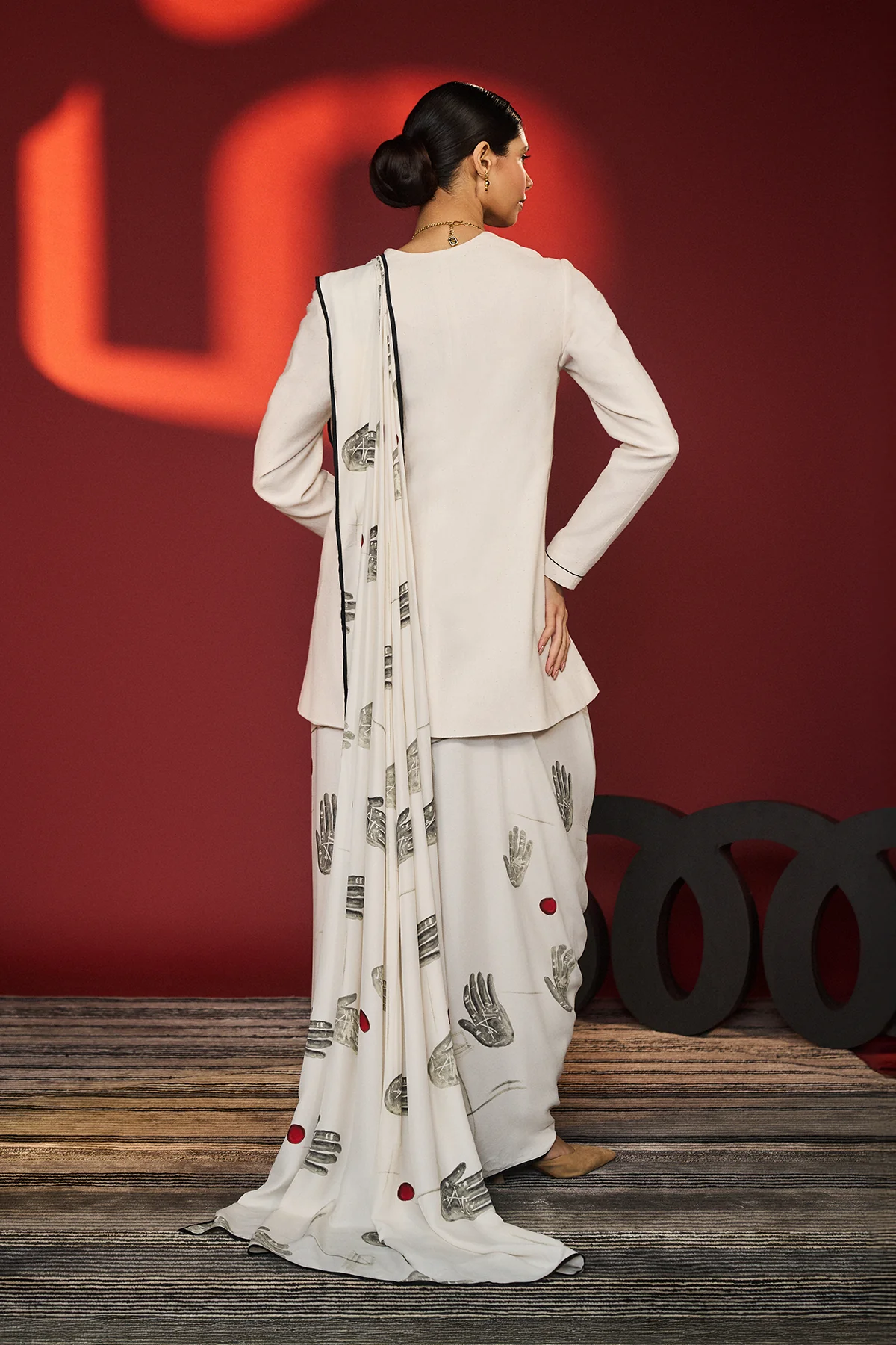 Ecru Palm Theory Saree - Image 7