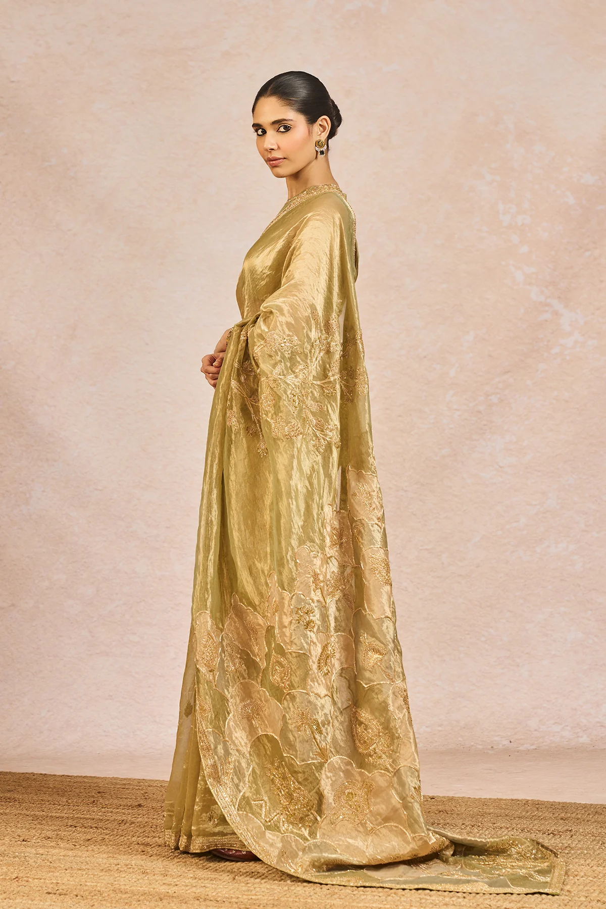 'Fasl E Gul' Saree - Image 4
