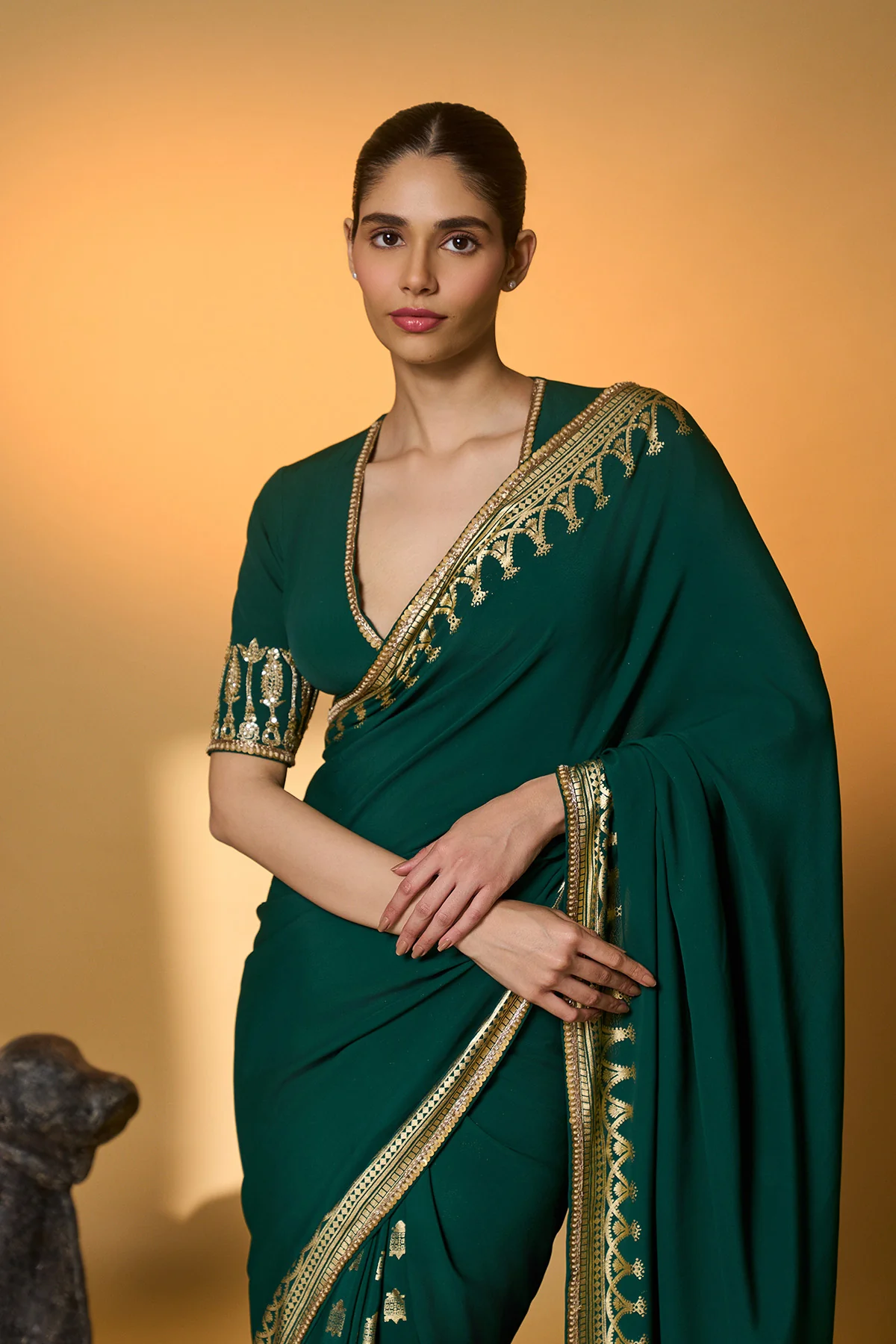 Green Amber Arches Saree - Image 5