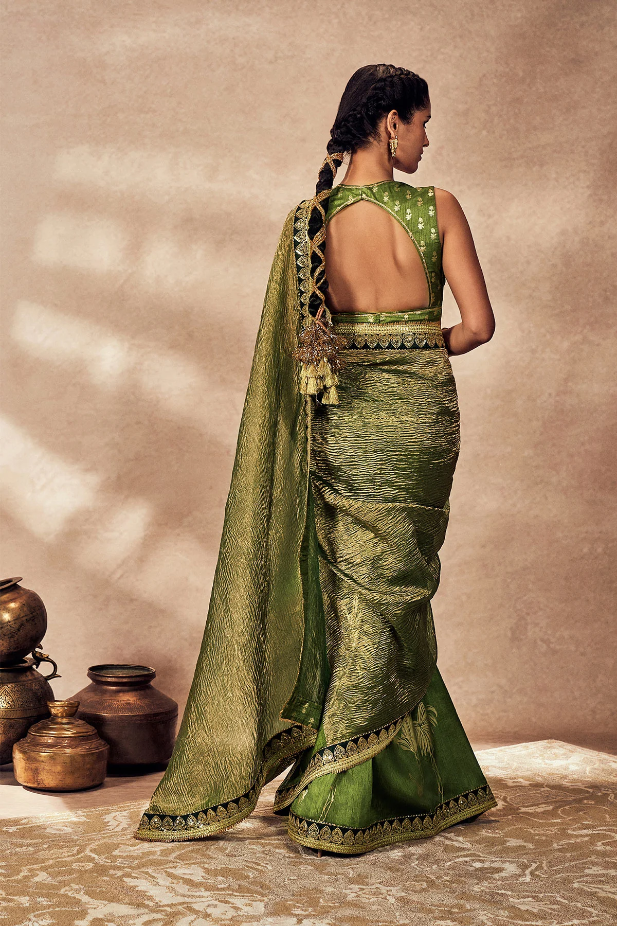 Green Palm Blooms Tissue Saree - Image 6