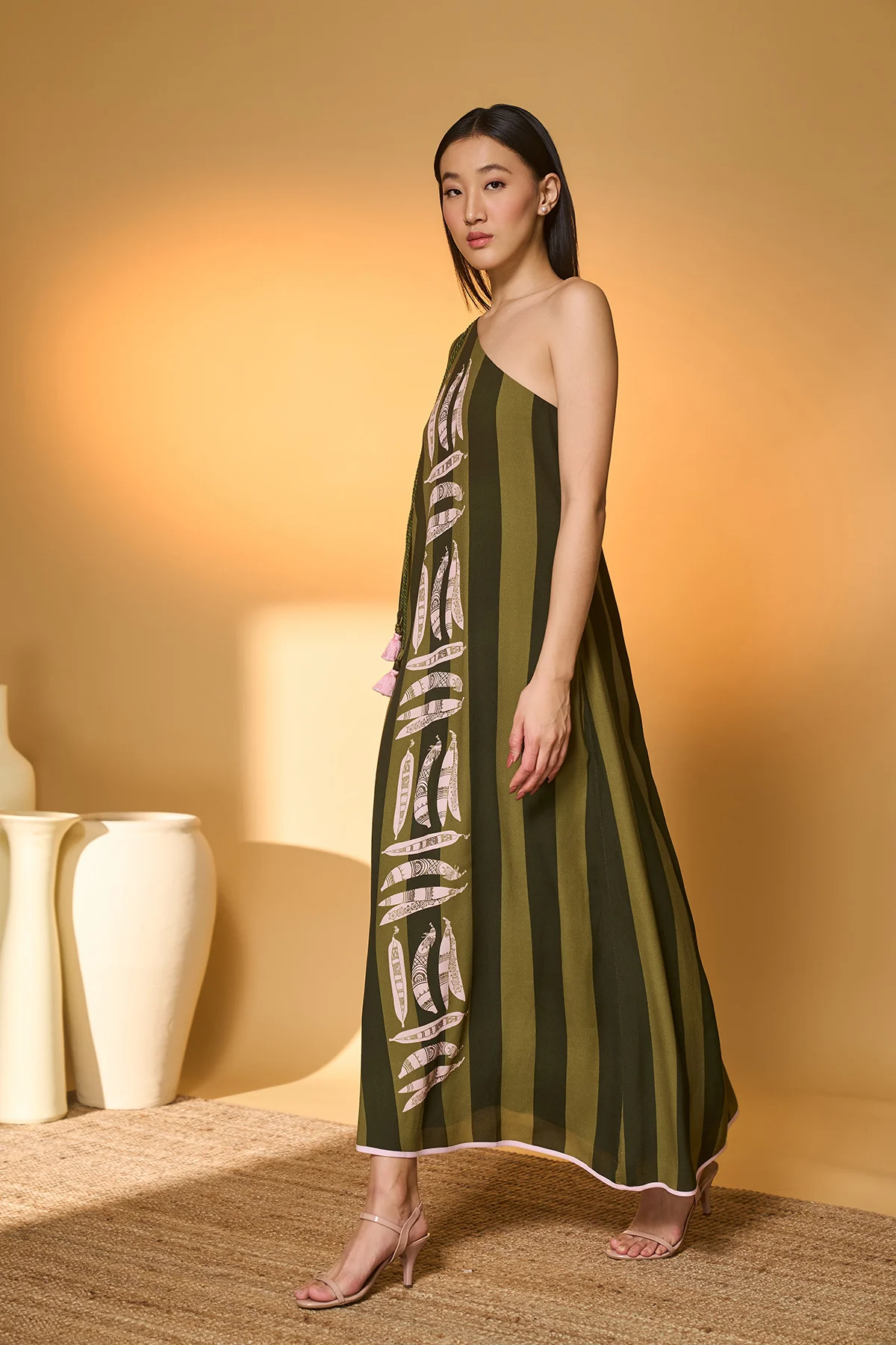 Green Totem Pod One Shoulder Kaftan - Image 3