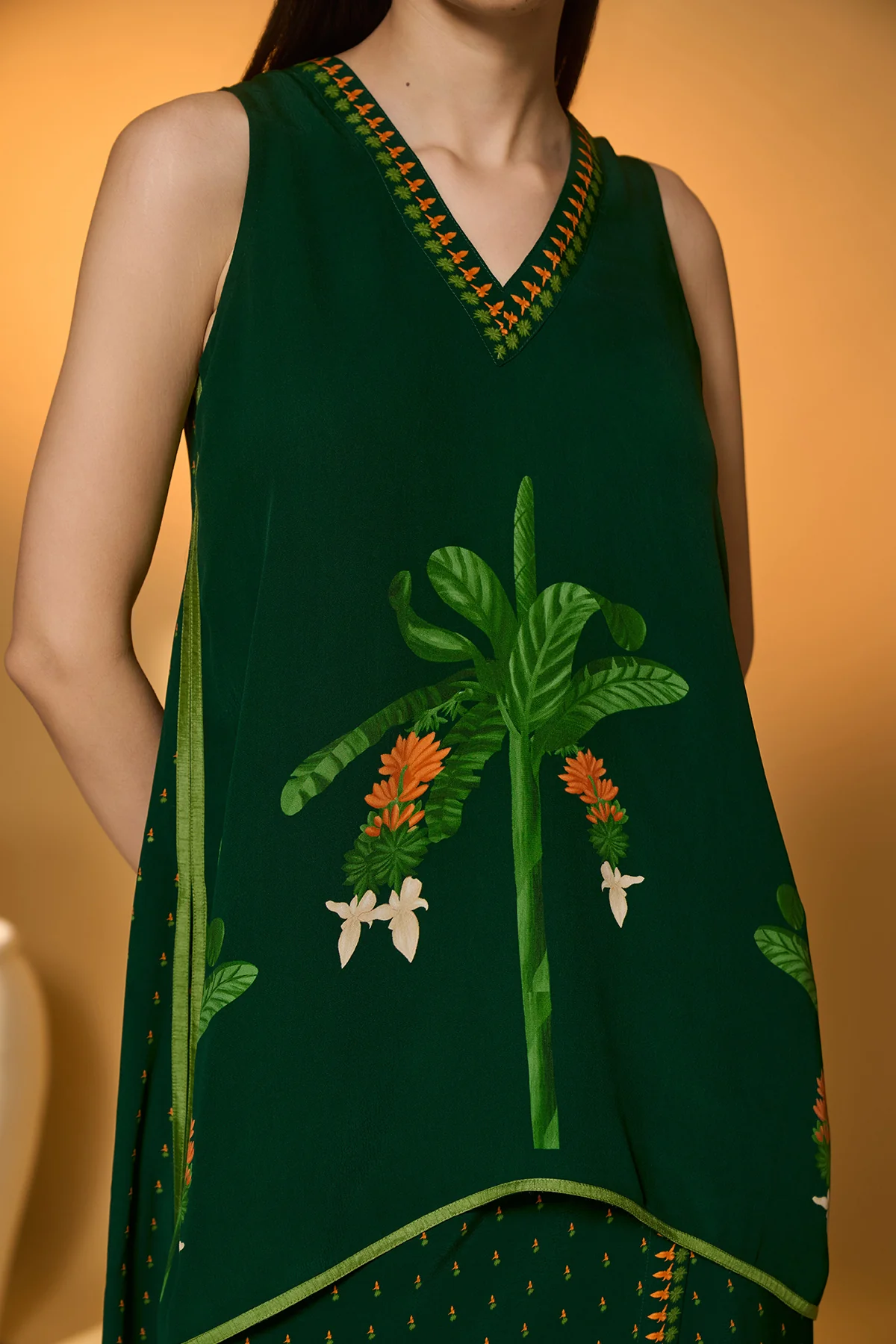 Green Tropical Fusion Set - Image 6