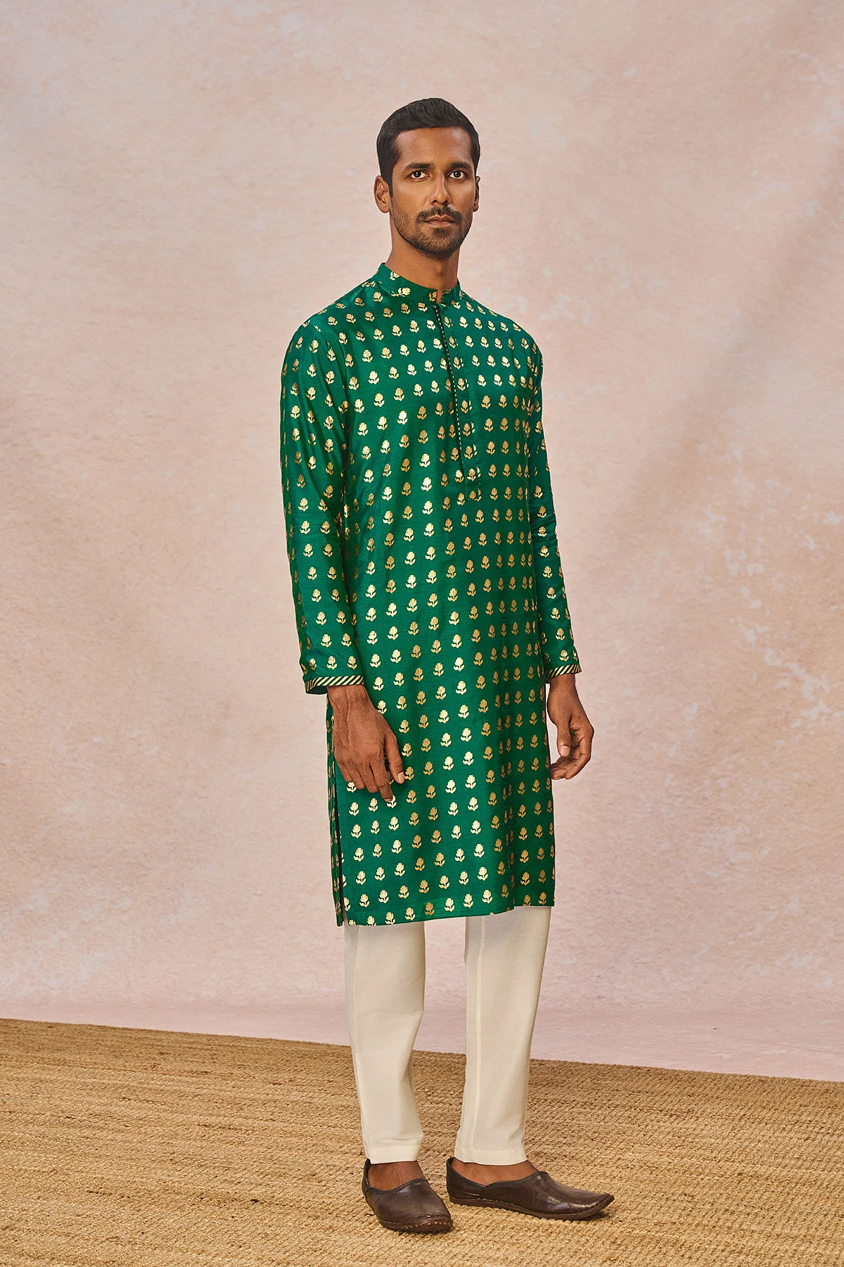 Green Wallflower Kurta Set - Image 3