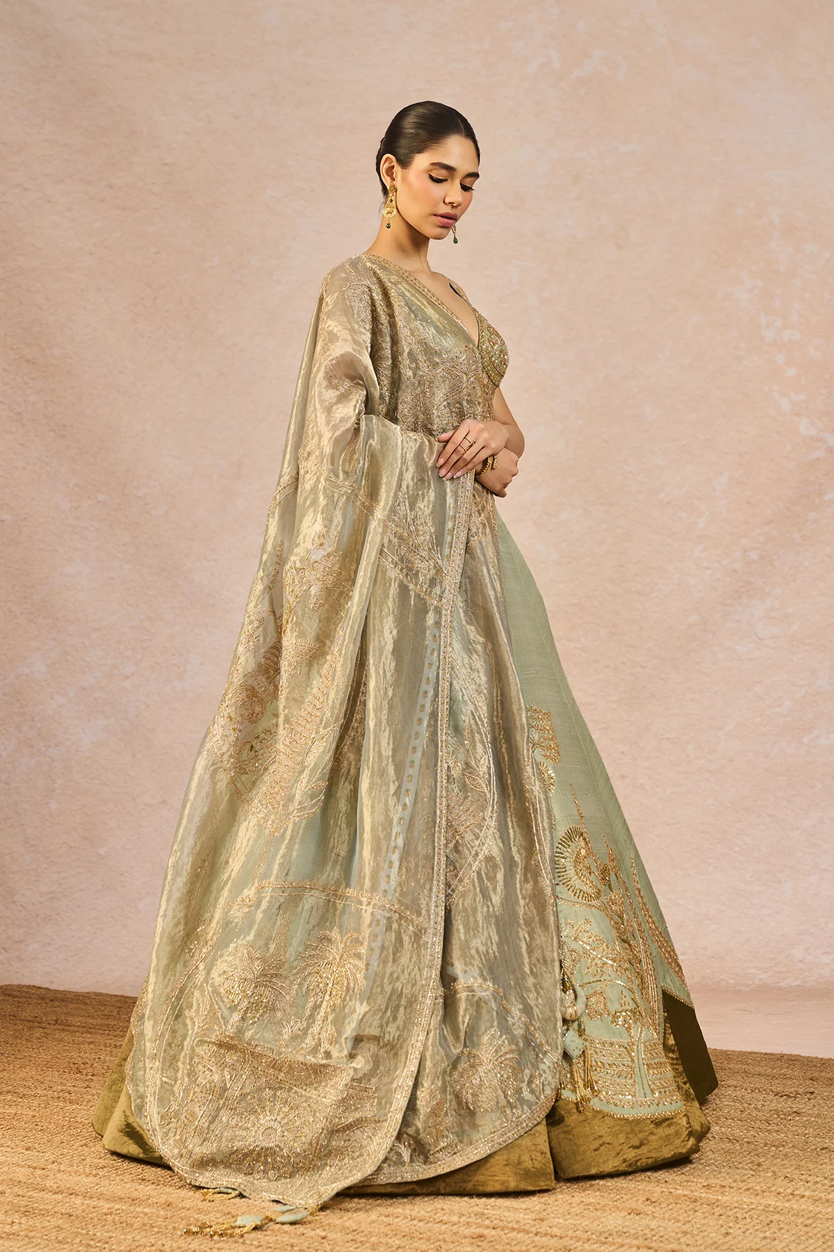 The 'Ikrar Hua' Lehenga - Image 4