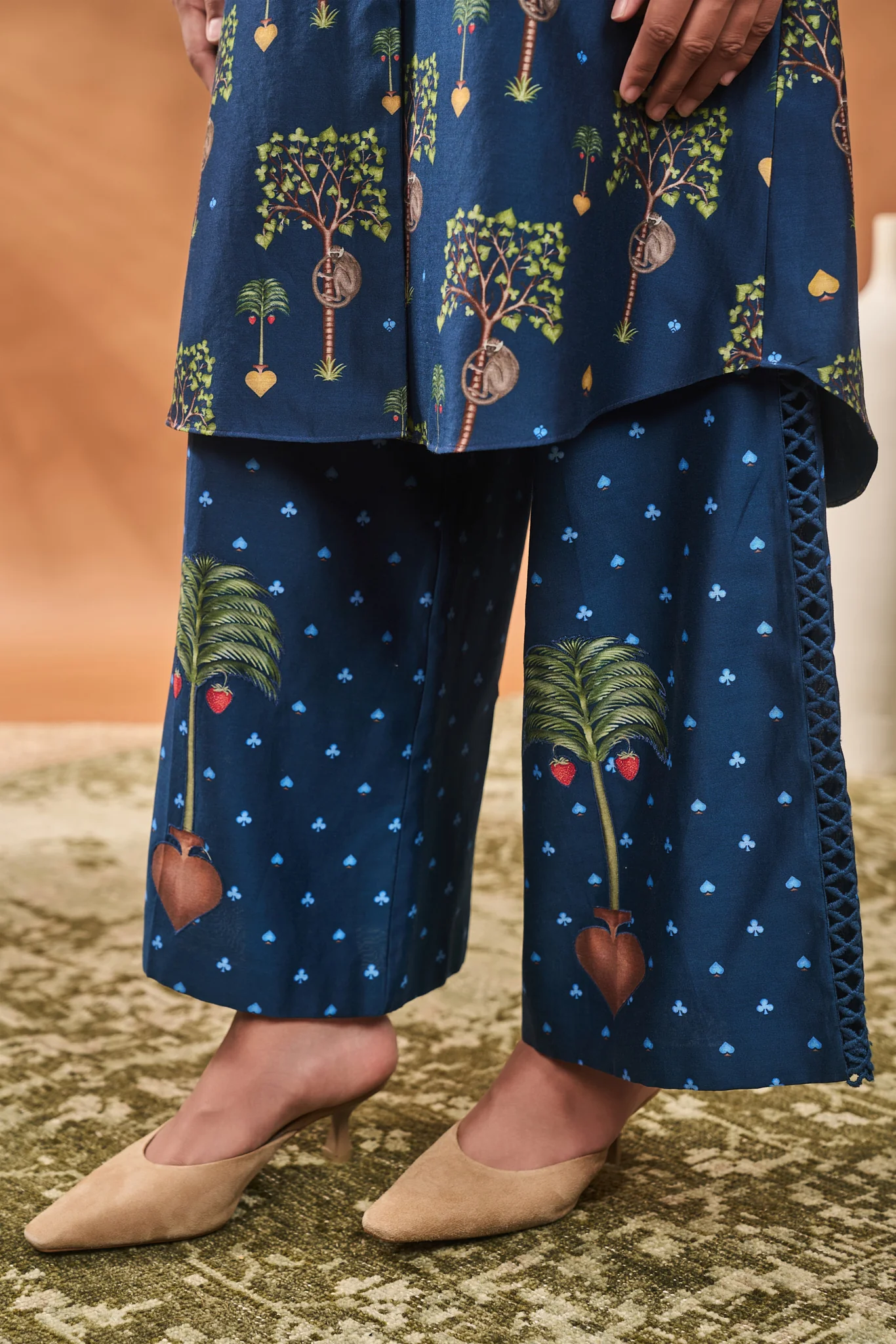 Indigo Wildscape Tunic Set - Image 6