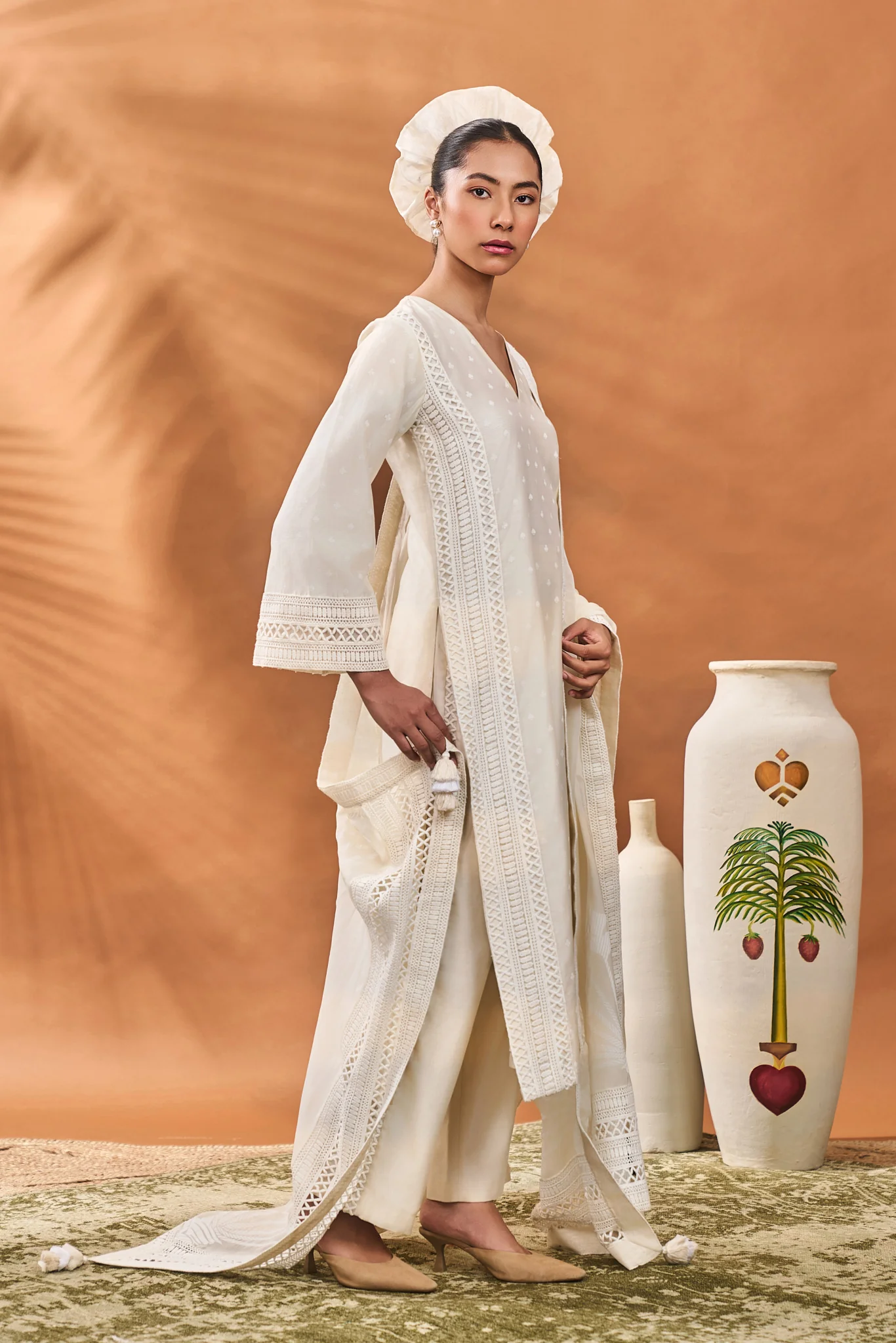 Ivory All Fours Kurta Set - Image 9