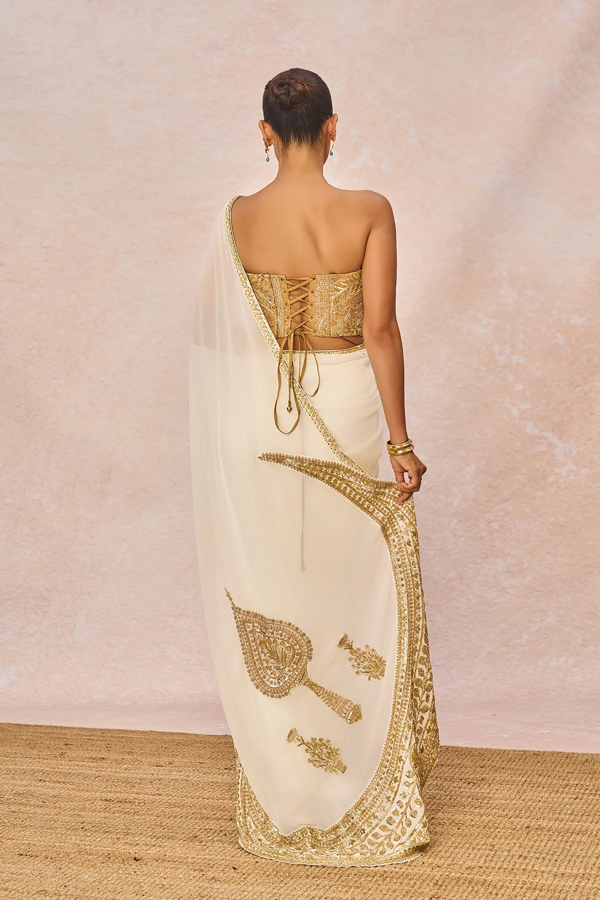 Ivory Chaand Saree - Image 14