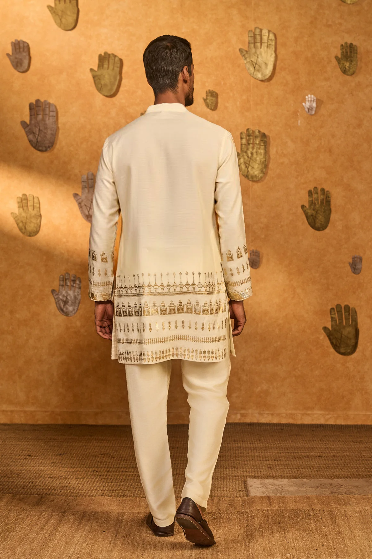 Ivory Midas Touch Kurta Set - Image 3