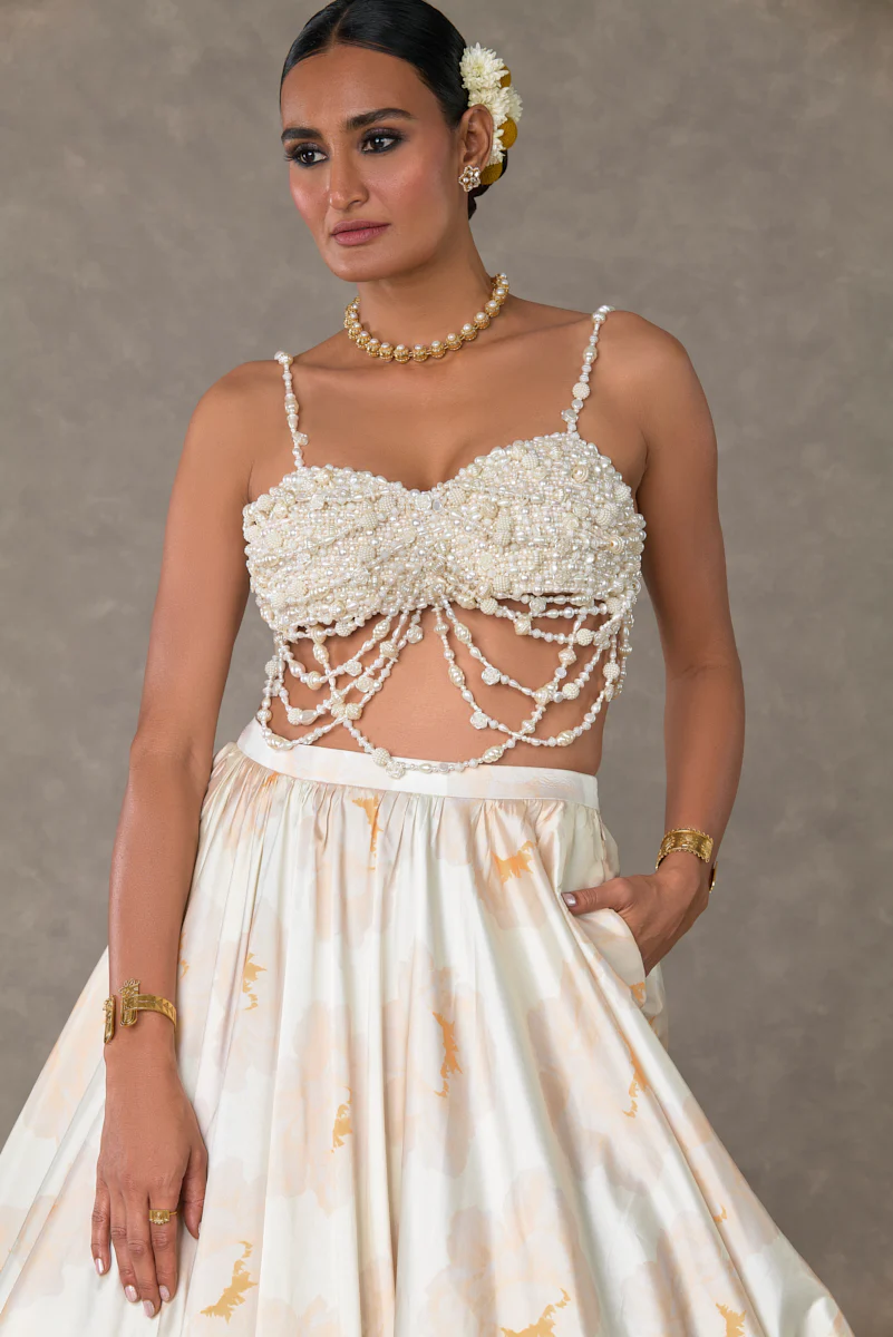 Ivory Nurvi Skirt Set - Image 10