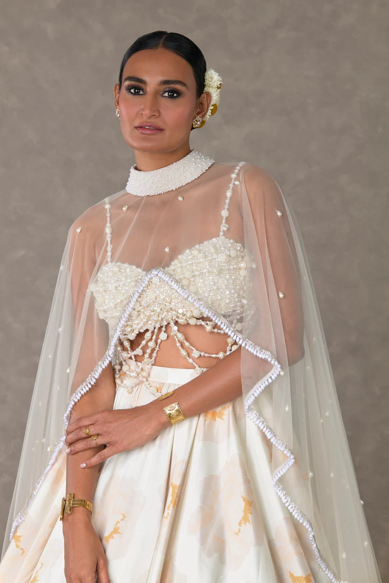 Ivory Nurvi Skirt Set - Image 3
