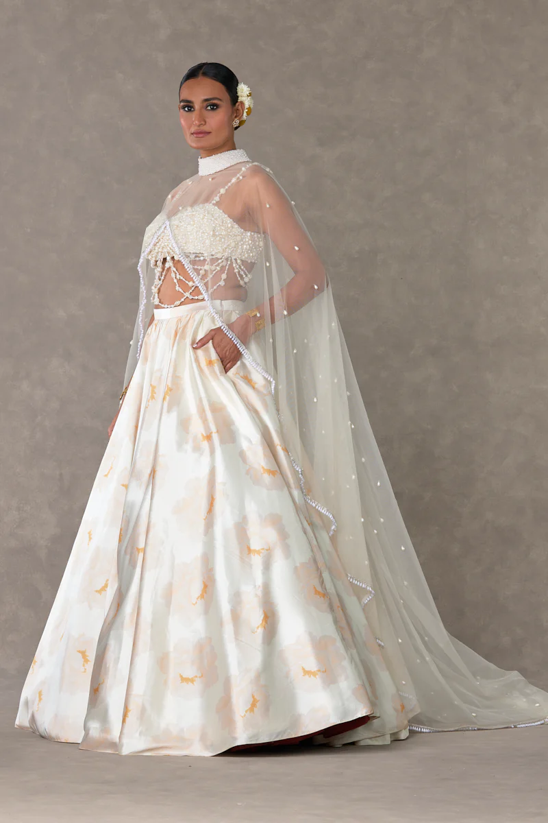 Ivory Nurvi Skirt Set - Image 4
