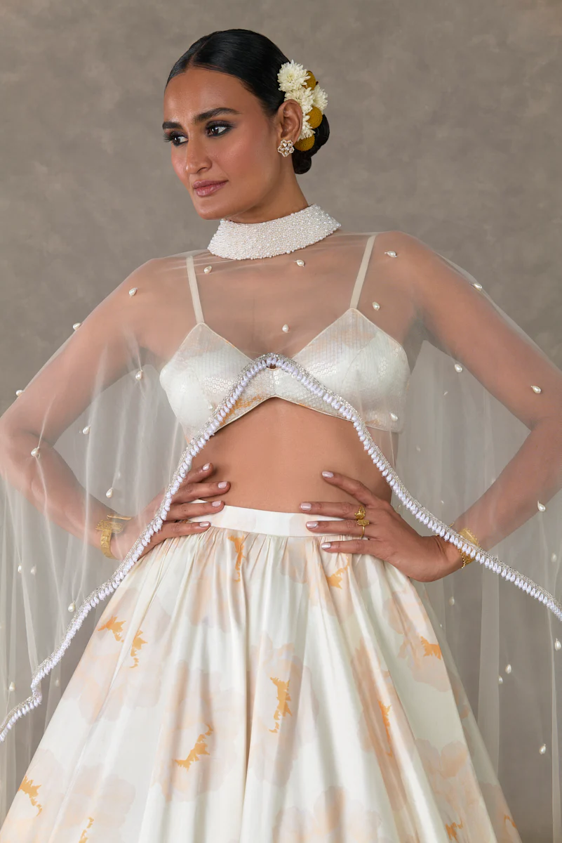 Ivory Nurvi Skirt Set - Image 7