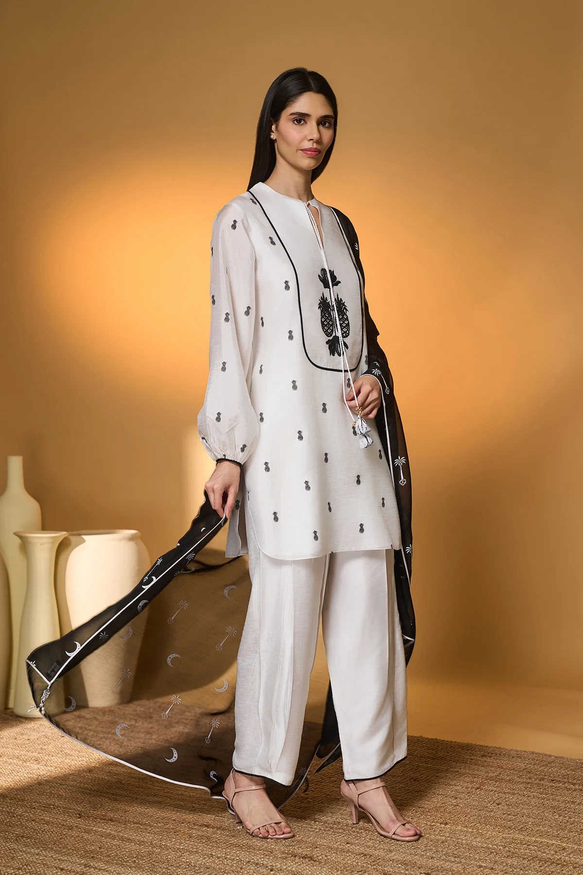 Ivory Pine-Code Kurta Set - Image 3