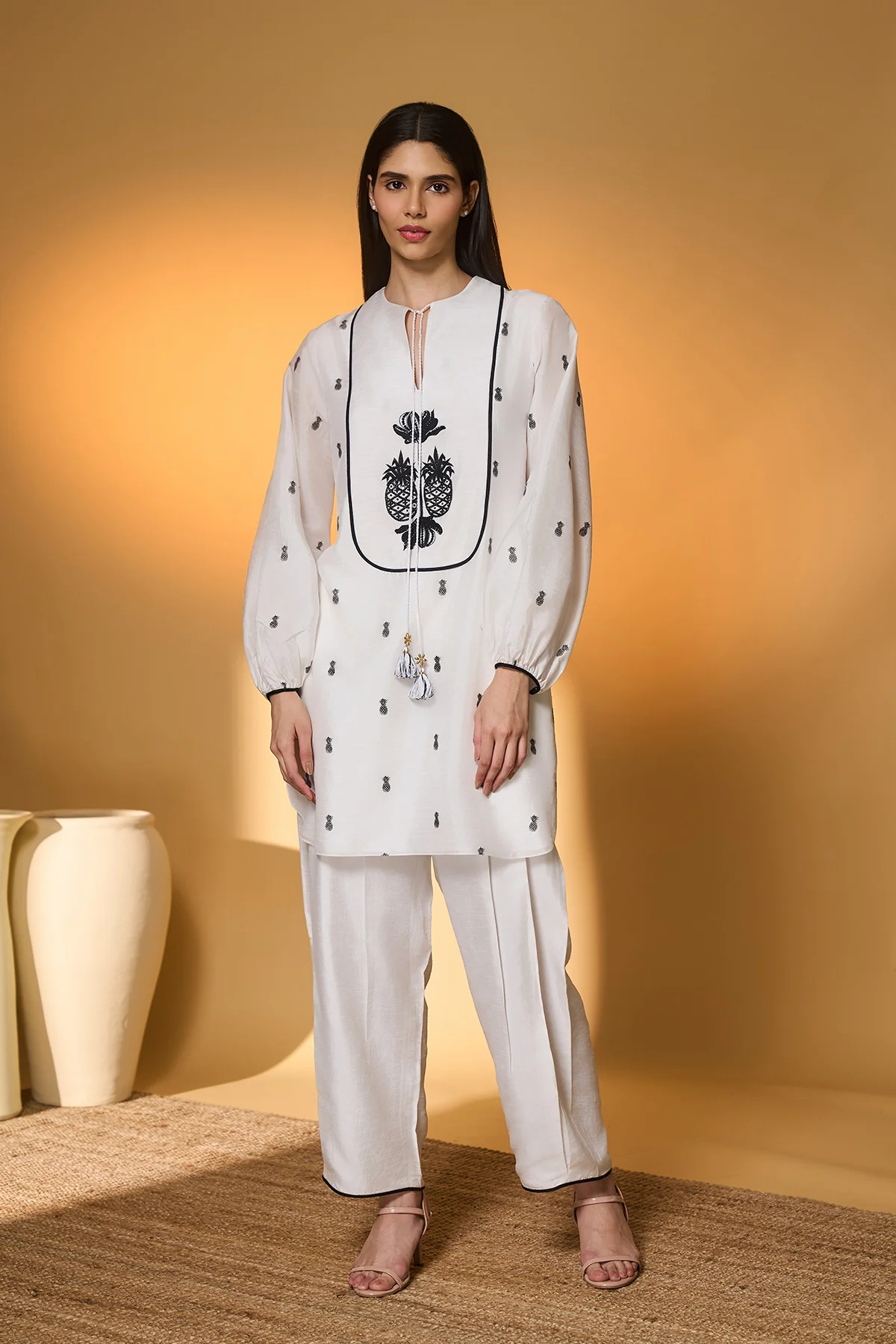 Ivory Pine-Code Kurta Set - Image 4