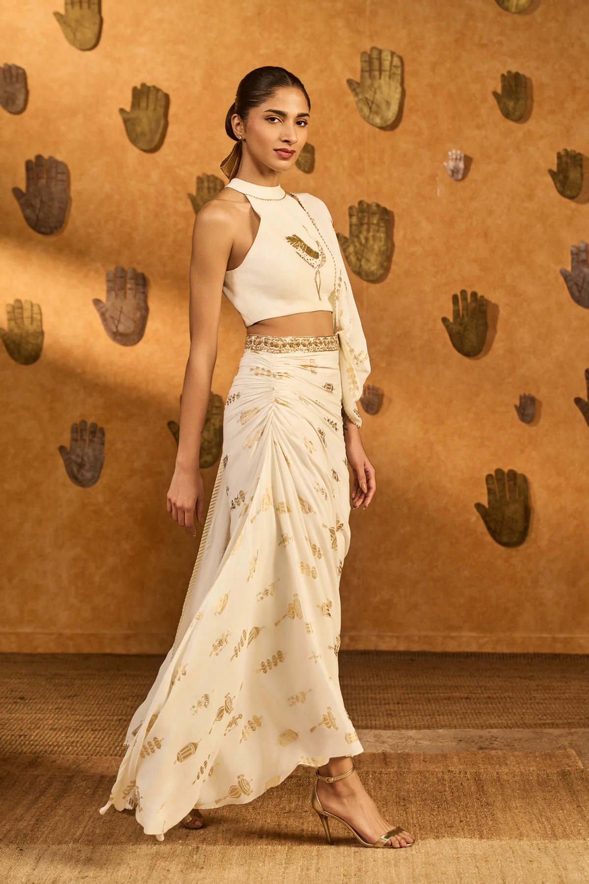 Ivory Soft Lantern Stitched Saree - Image 5