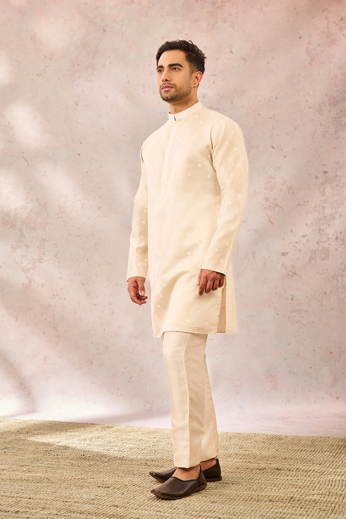 Ivory Spade Blossom Kurta Set - Image 2