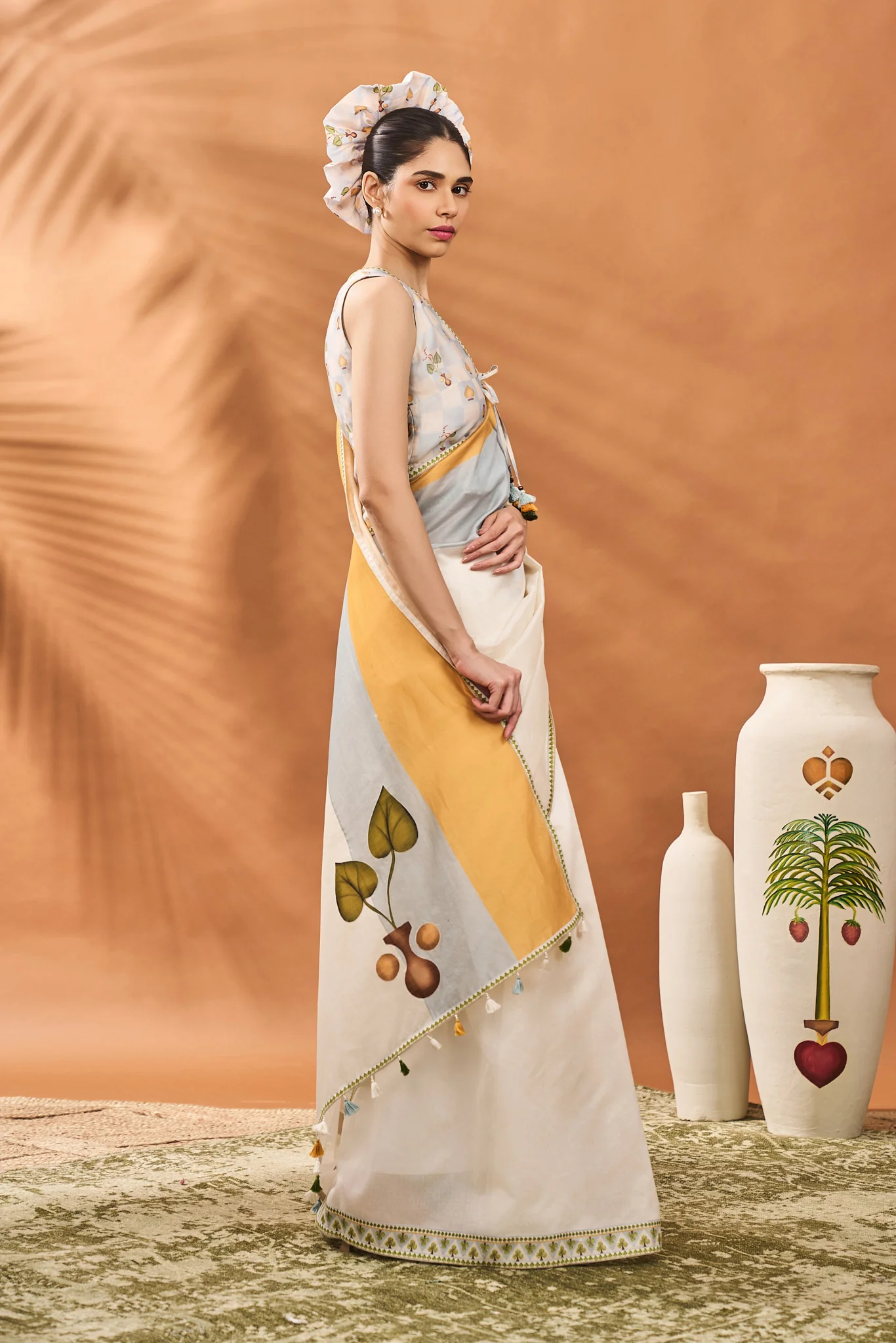 Ivory Stripe Garden Grid Saree - Image 3