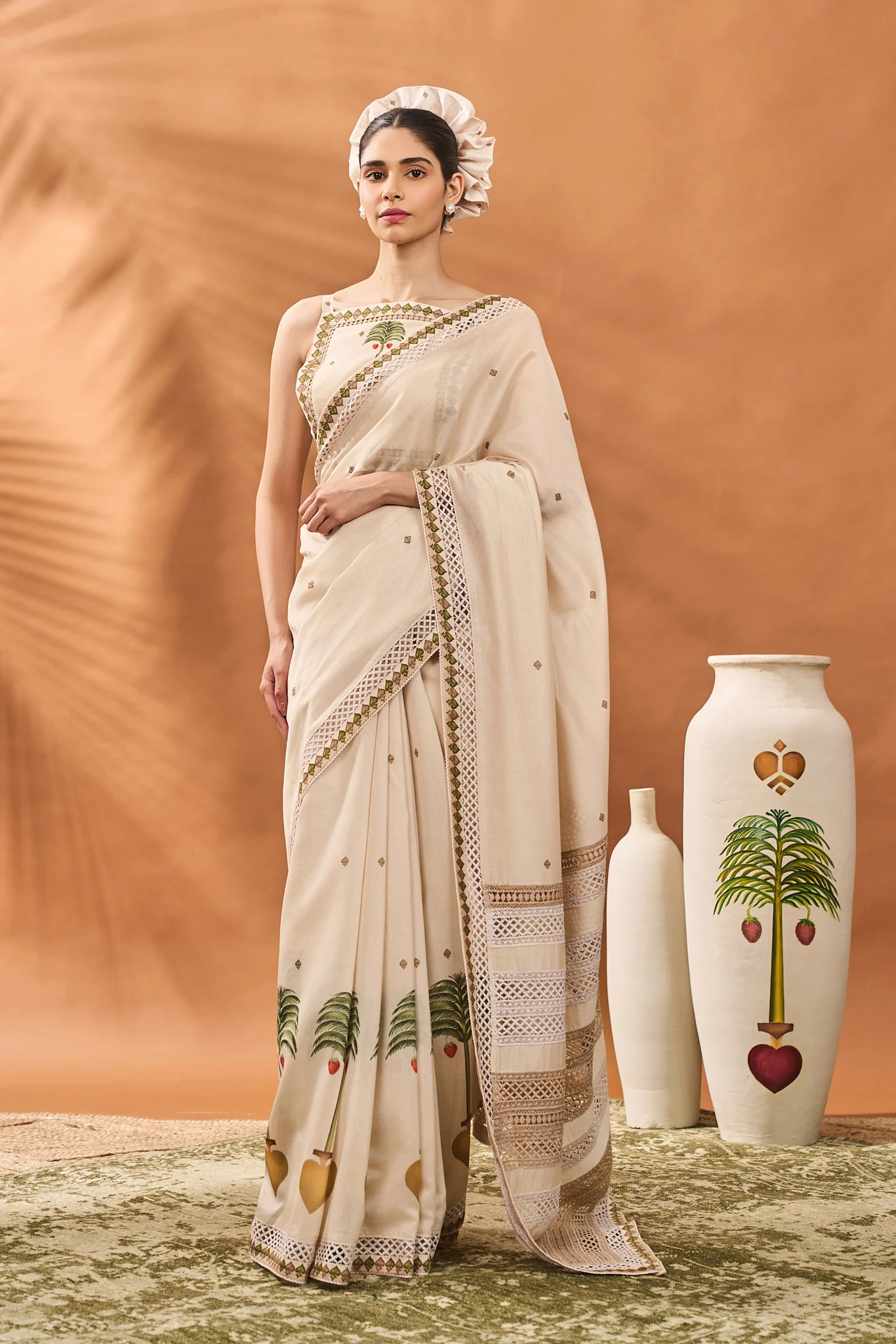 Ivory Tree Of Hearts Saree
