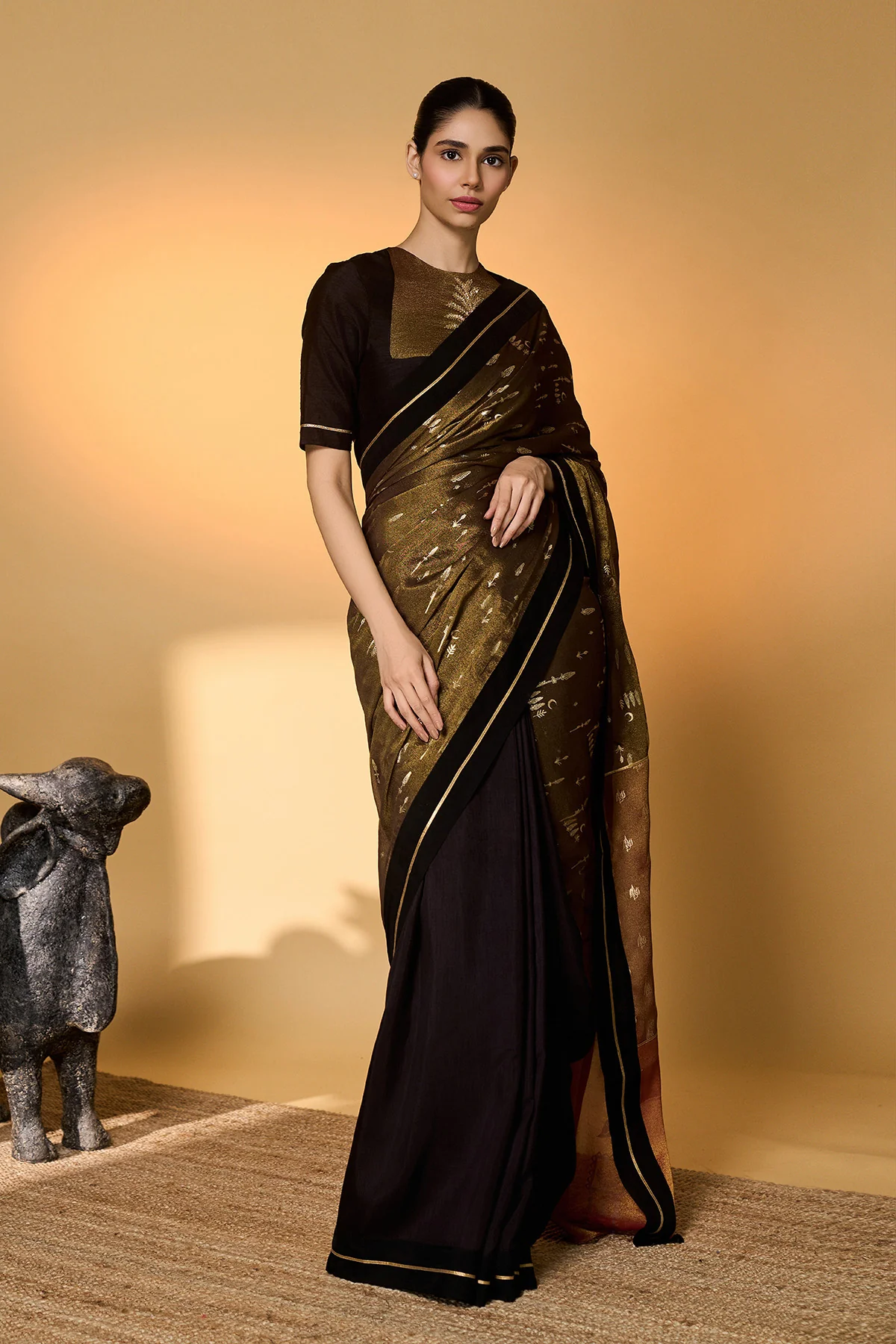 Midnight Amber Saree - Image 4