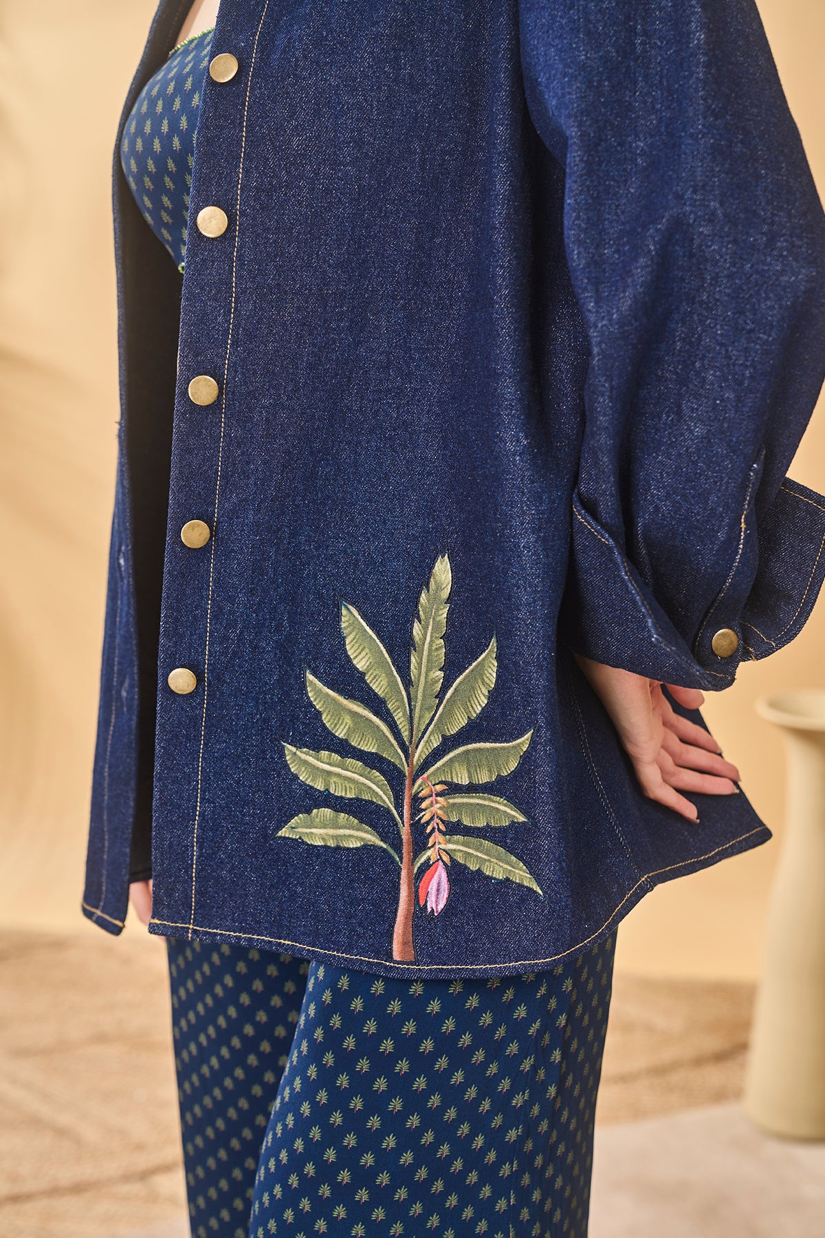 Midnight Trellis Palm Set - Image 4