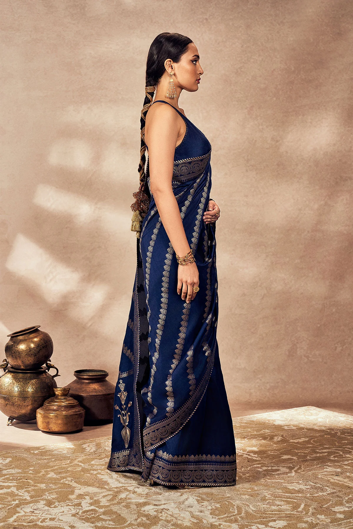 Navy Blue Jacquard Saree - Image 4
