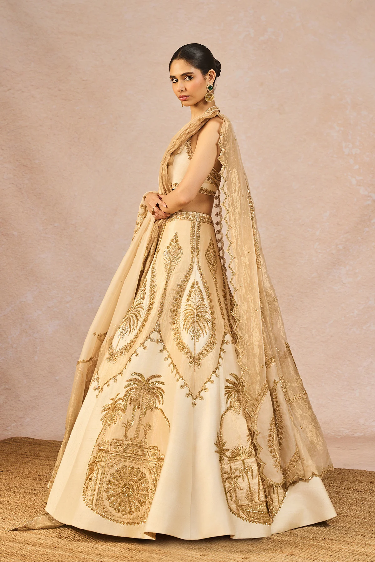 The 'Noor Ban Gaye' Lehenga - Image 10