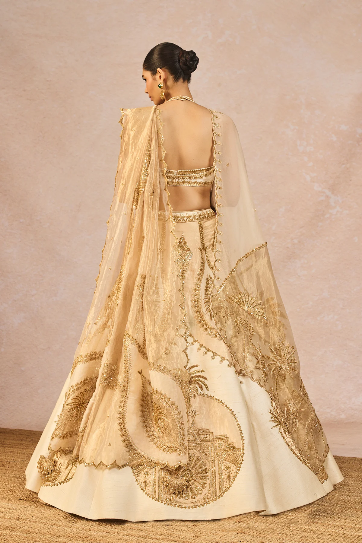 The 'Noor Ban Gaye' Lehenga - Image 7