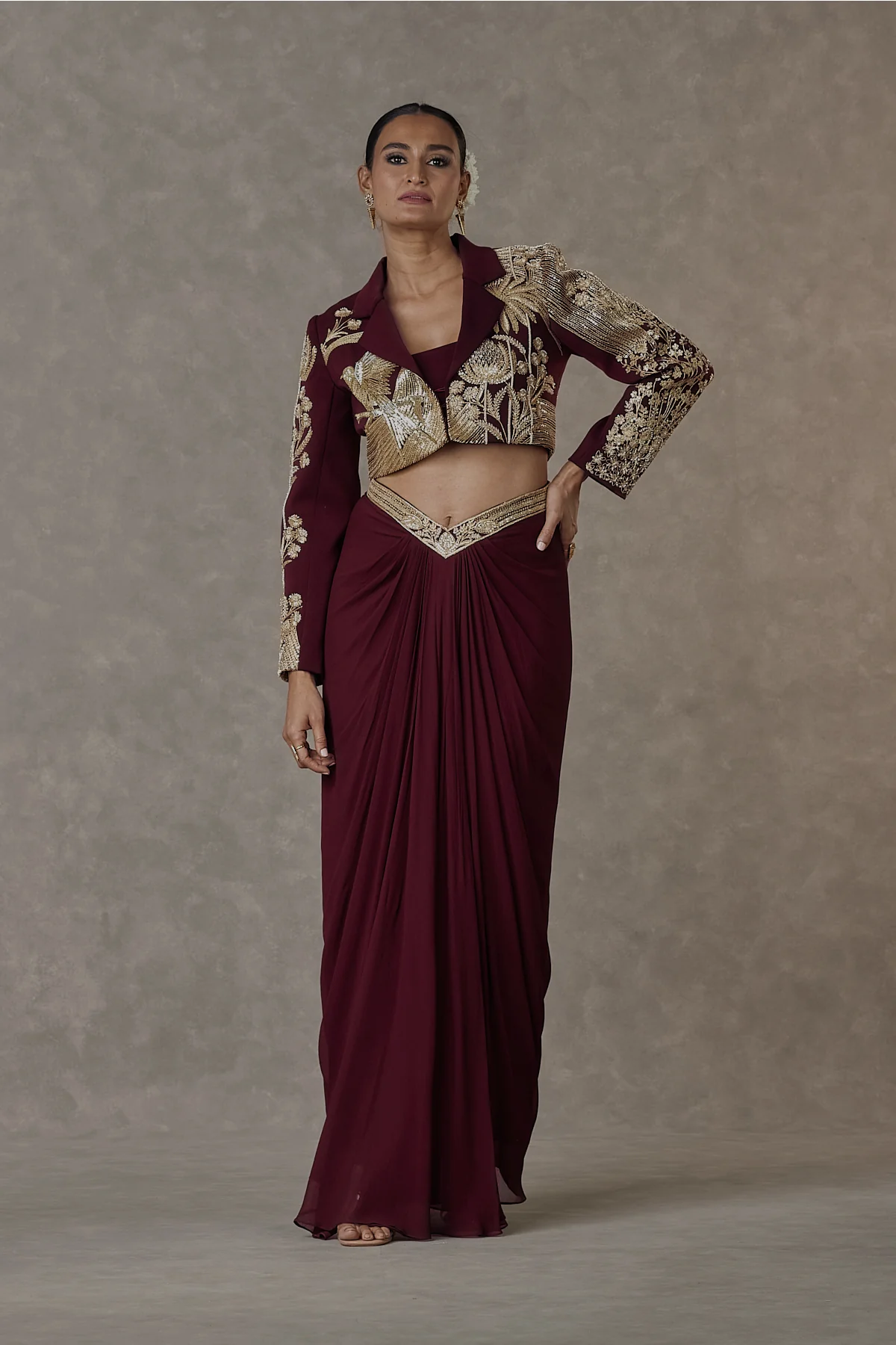 Plum Son-Chidiya Cropped Blazer Set - Image 3
