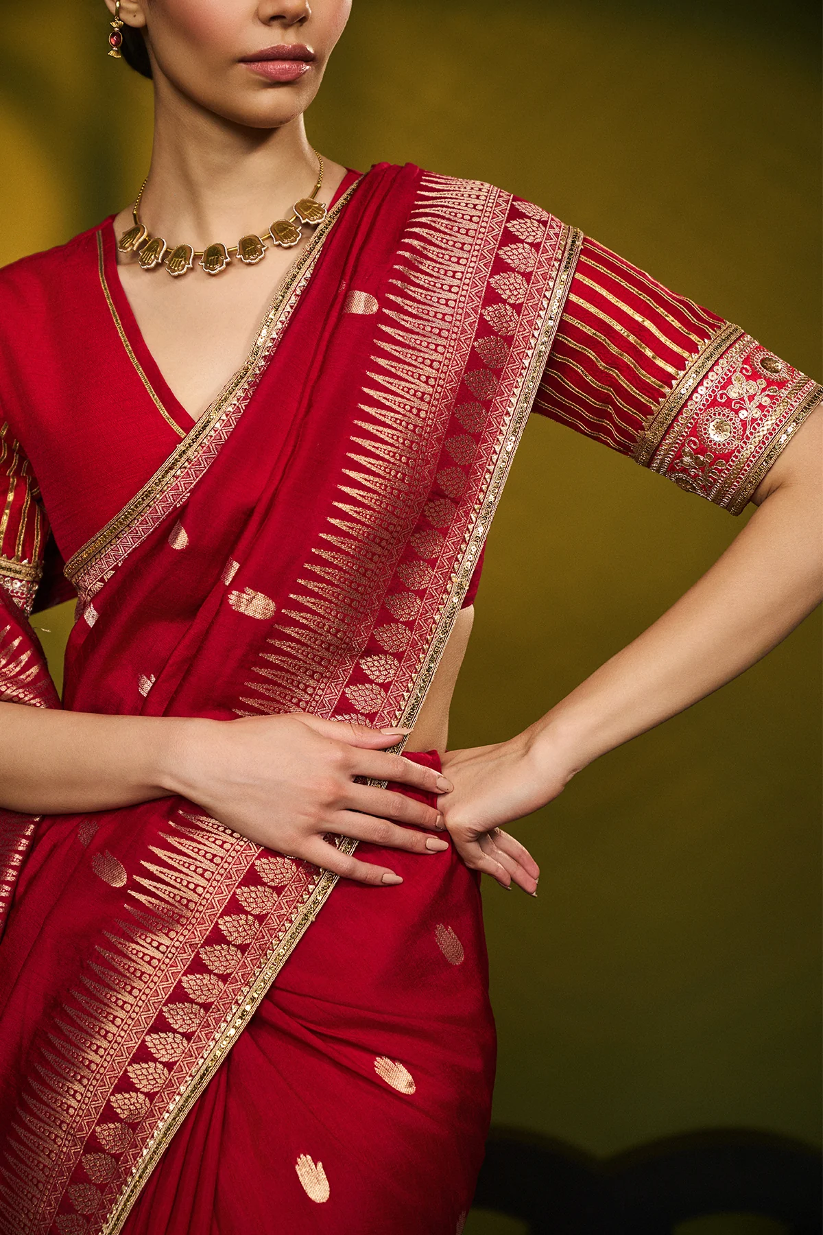 Red Haath Phool Saree - Image 3