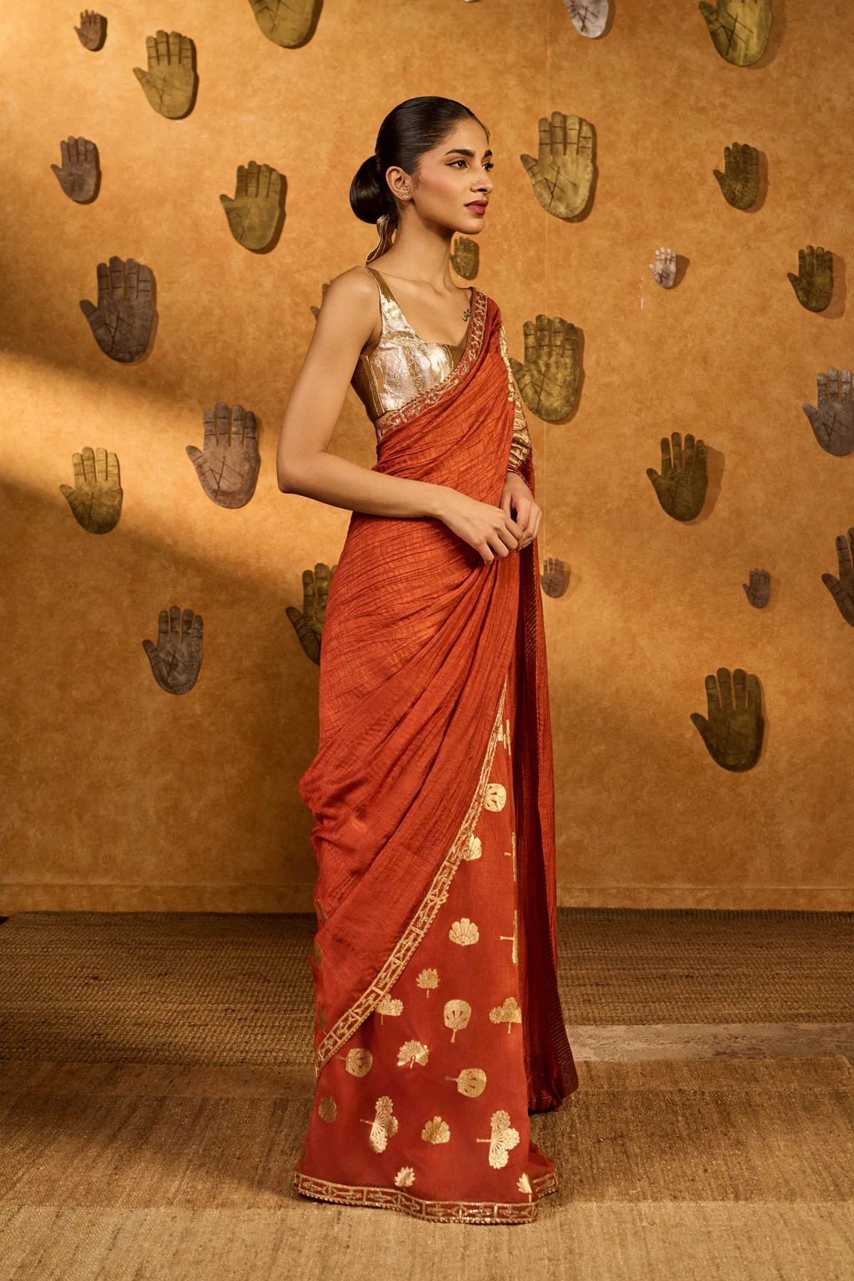 Rust Windrose Crushed Saree - Image 11
