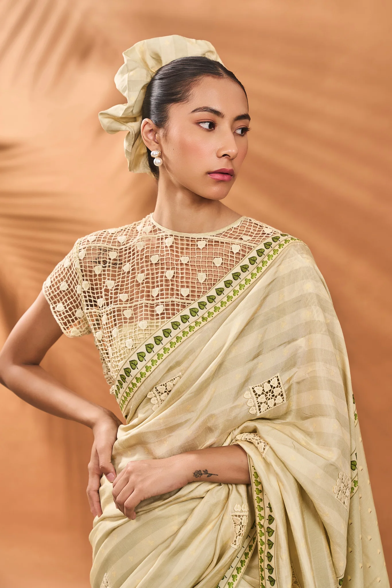 Sage Green Striped All Fours Saree - Image 4