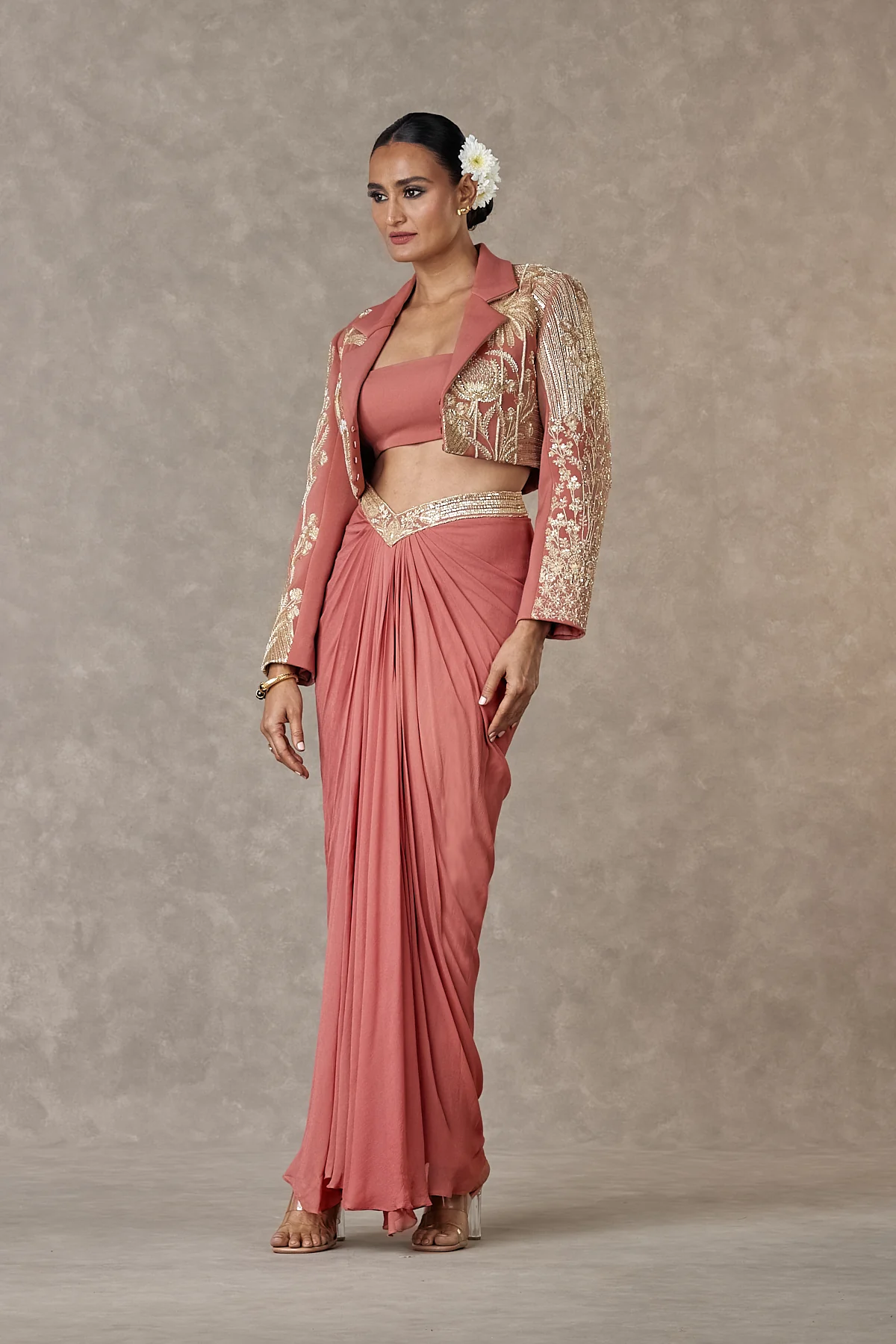 Salmon Son-Chidiya Cropped Blazer Set - Image 4