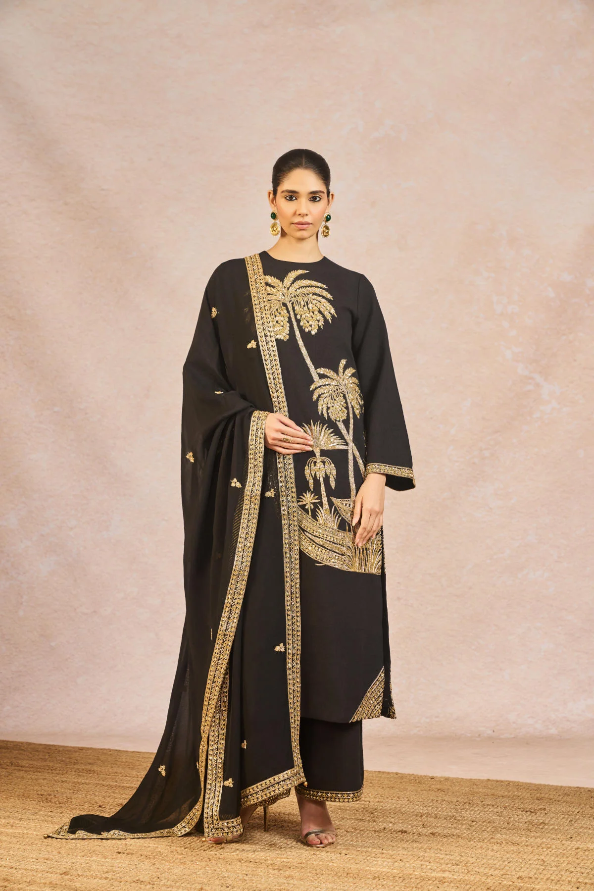 The Chand Kinara Kurta Set - Image 2