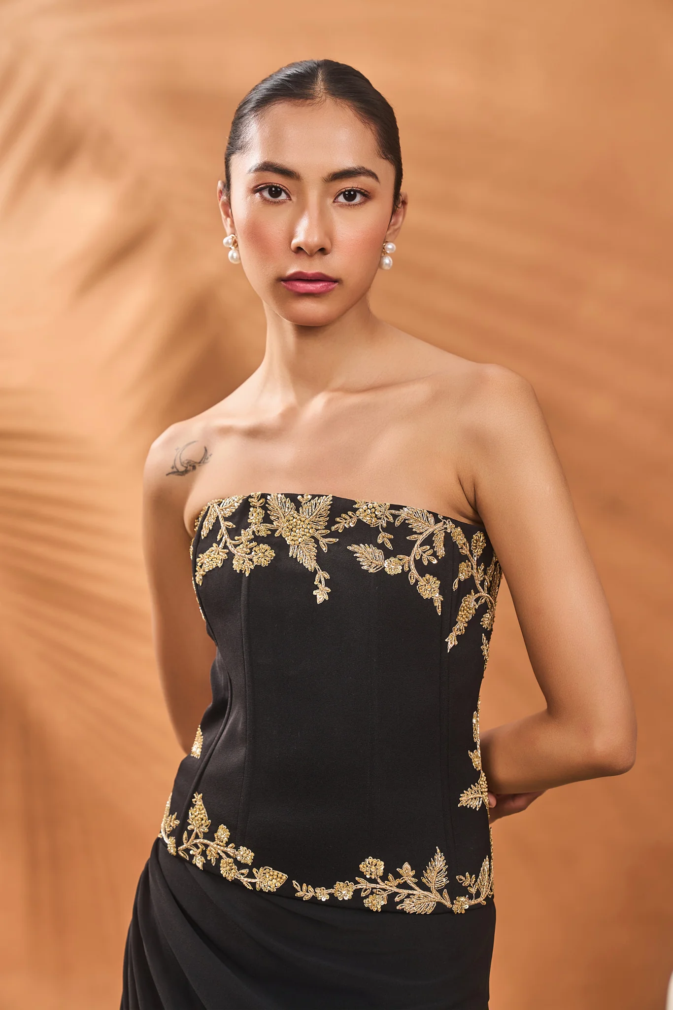 The Kala-Khatta Corset Set - Image 3