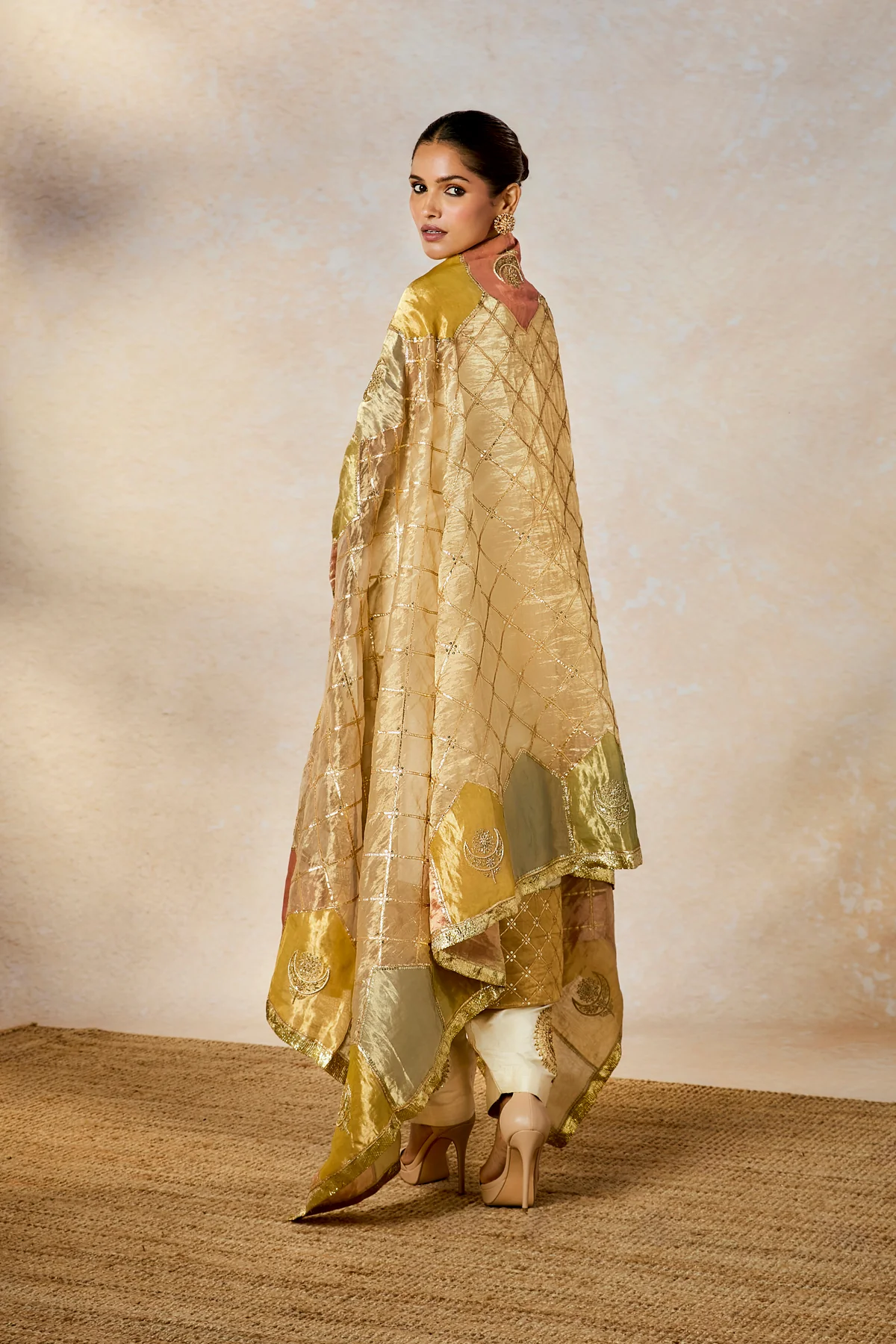 The Kalakand Salwar Set - Image 3